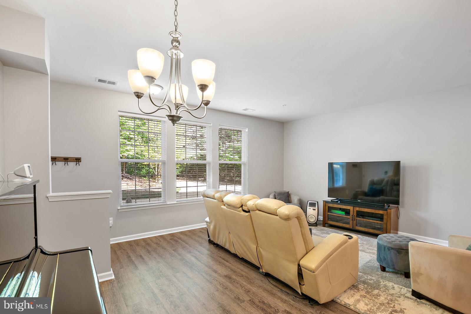 DANE RIDGE CONDO - Residential