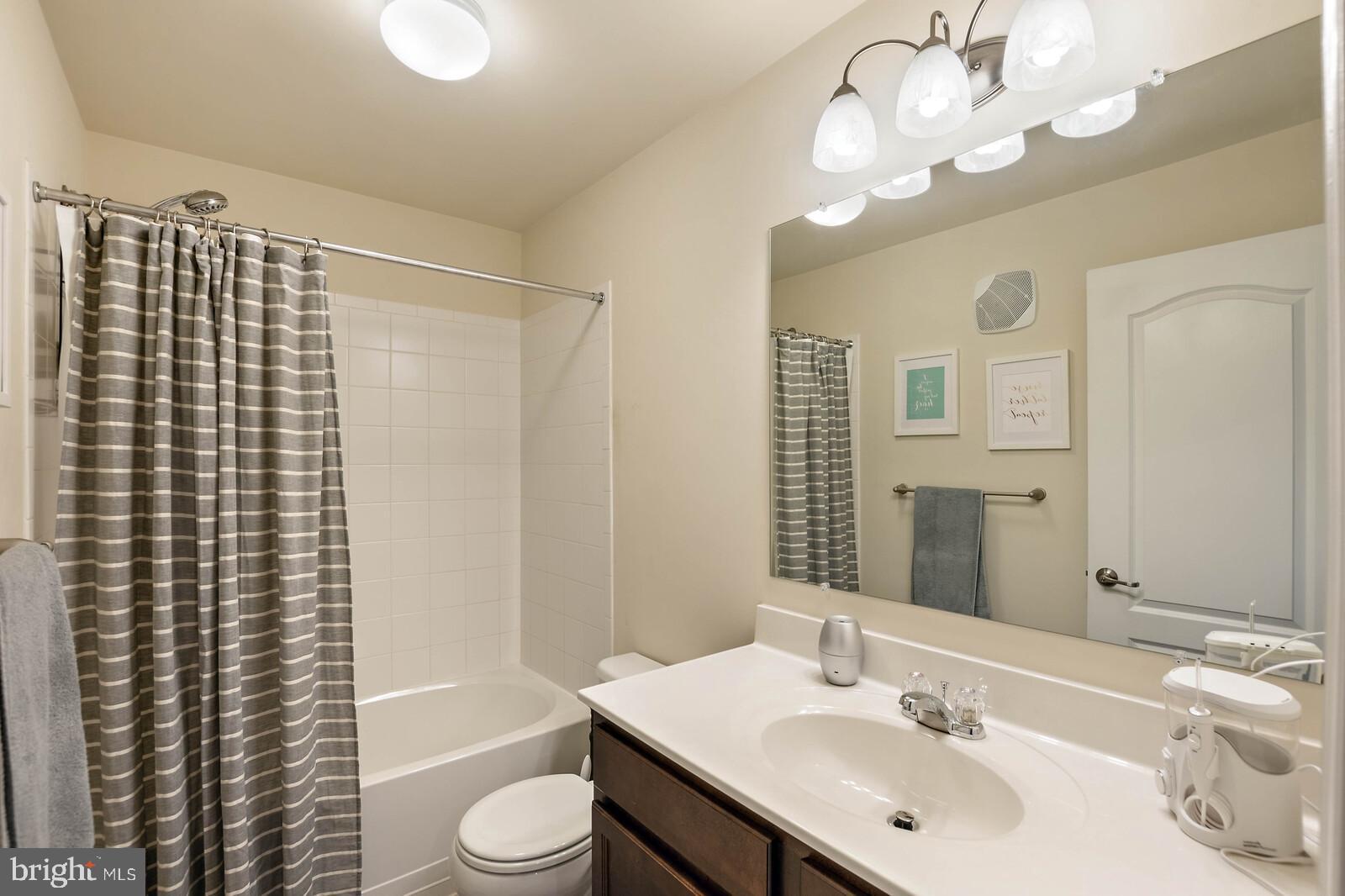 DANE RIDGE CONDO - Residential