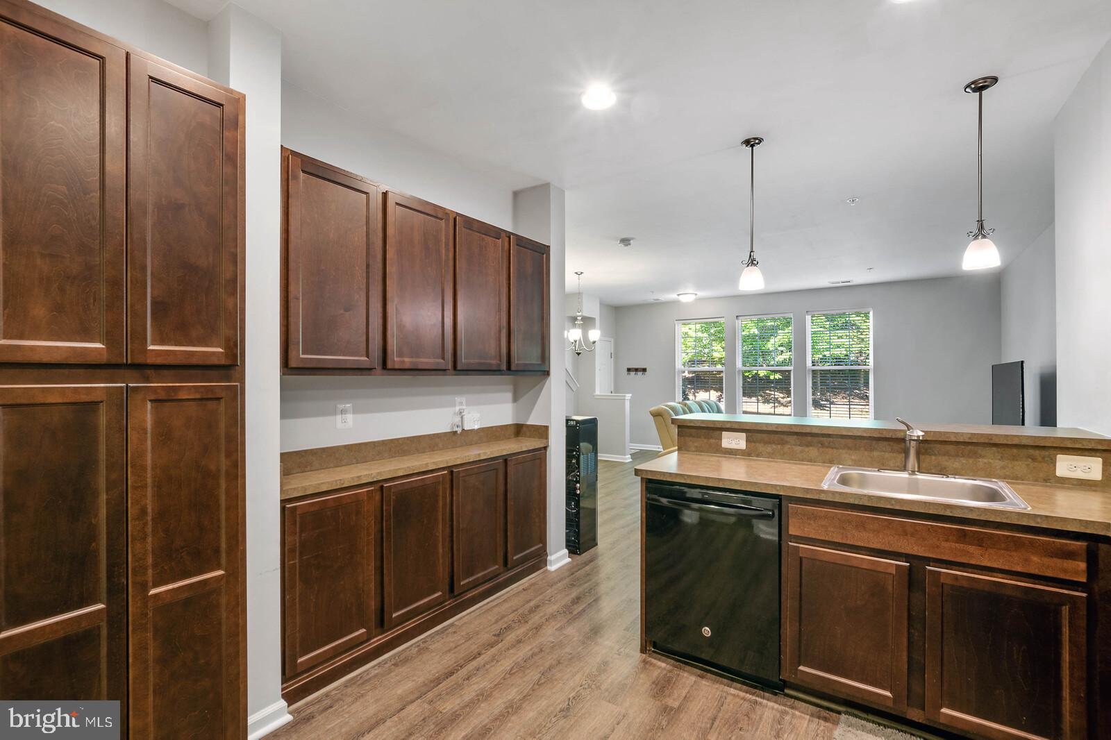 DANE RIDGE CONDO - Residential