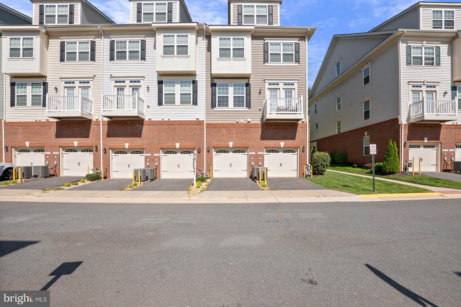 DANE RIDGE CONDO - Residential