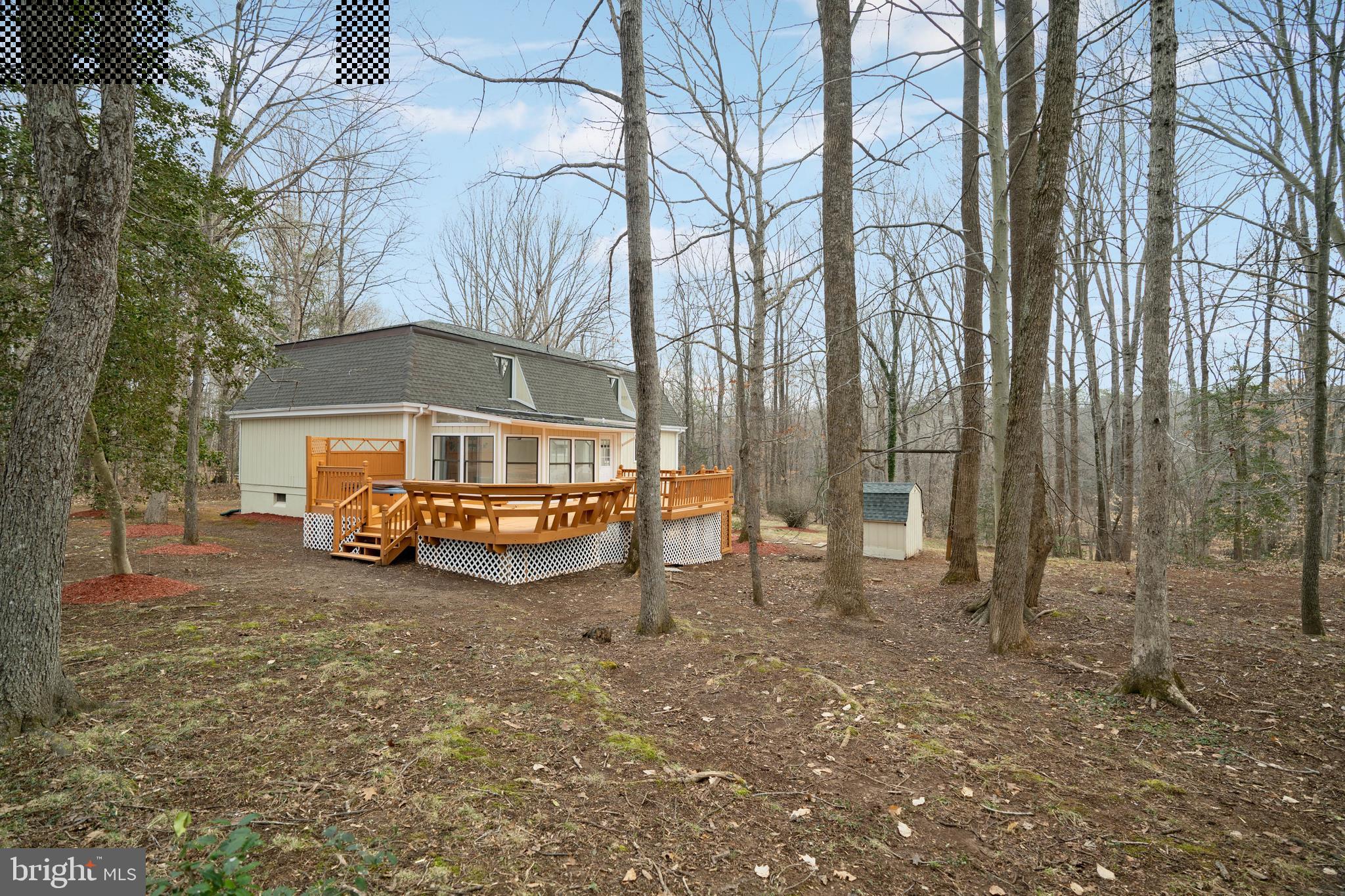 LAKE WILDERNESS - Residential