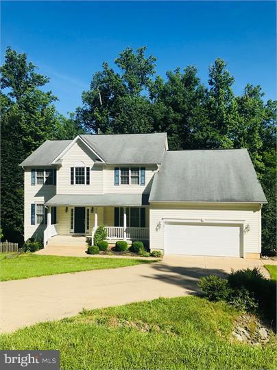 PRESIDENTIAL LAKES - Residential Lease