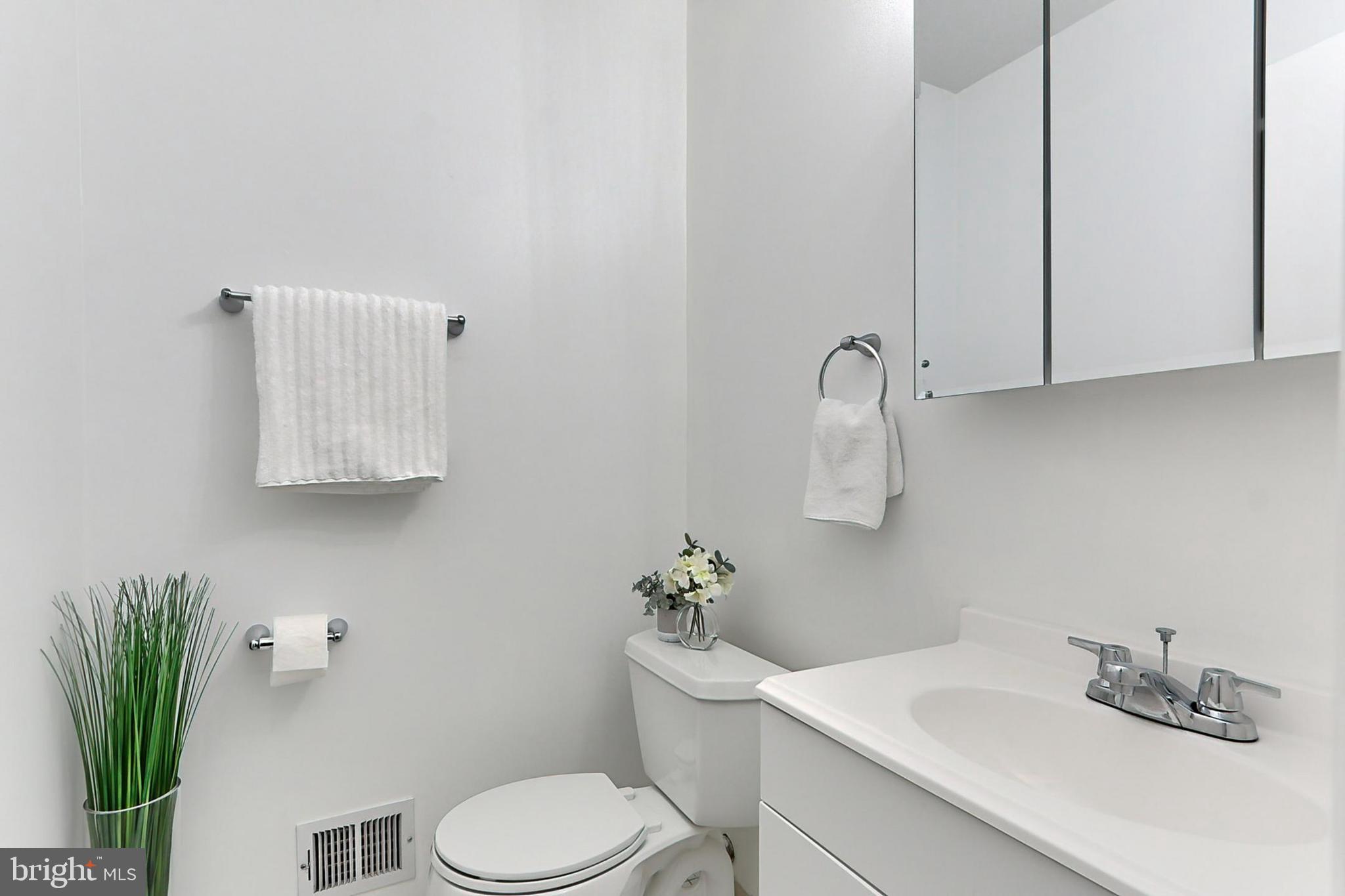 DALE CITY - Residential