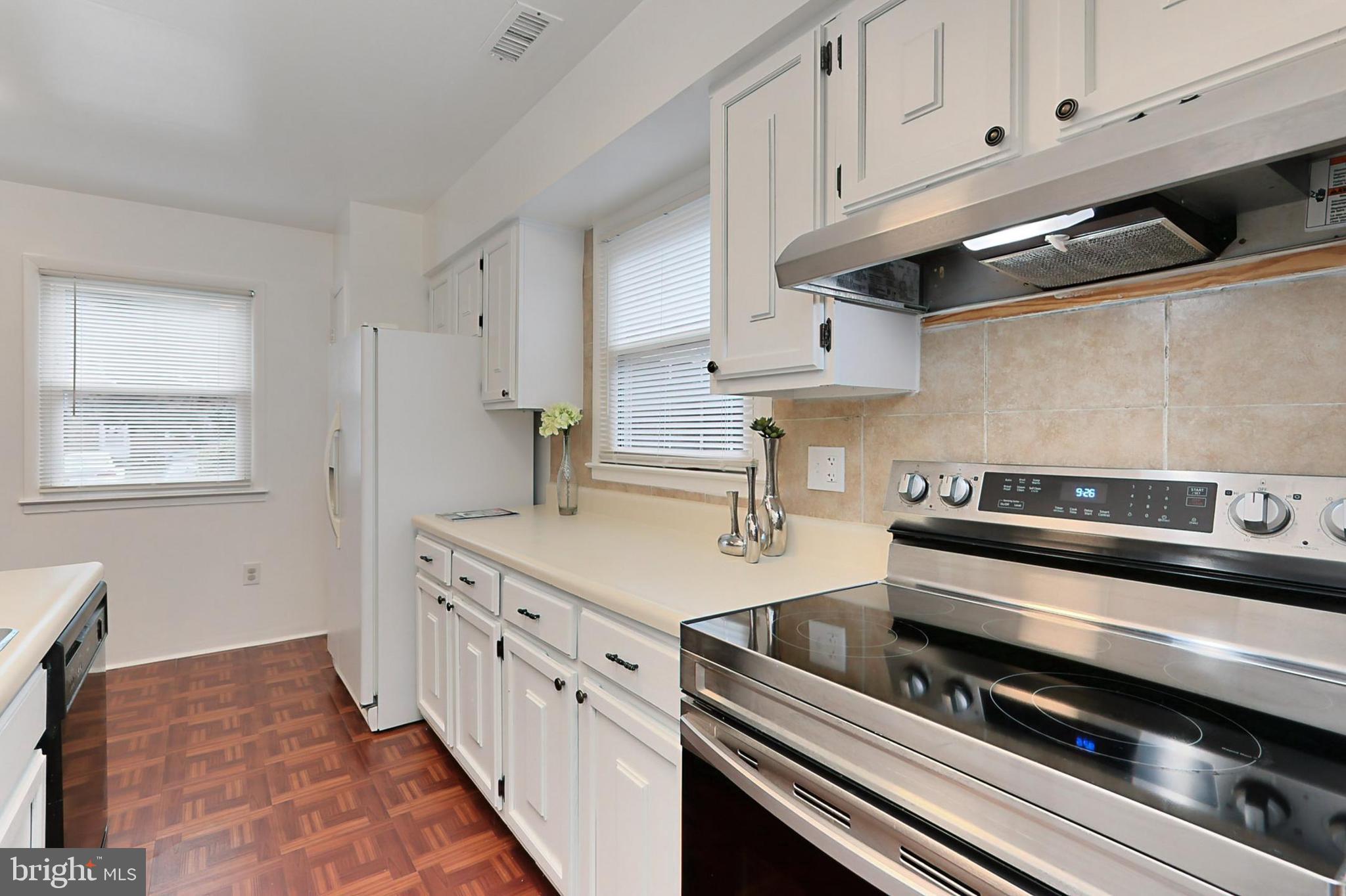 DALE CITY - Residential