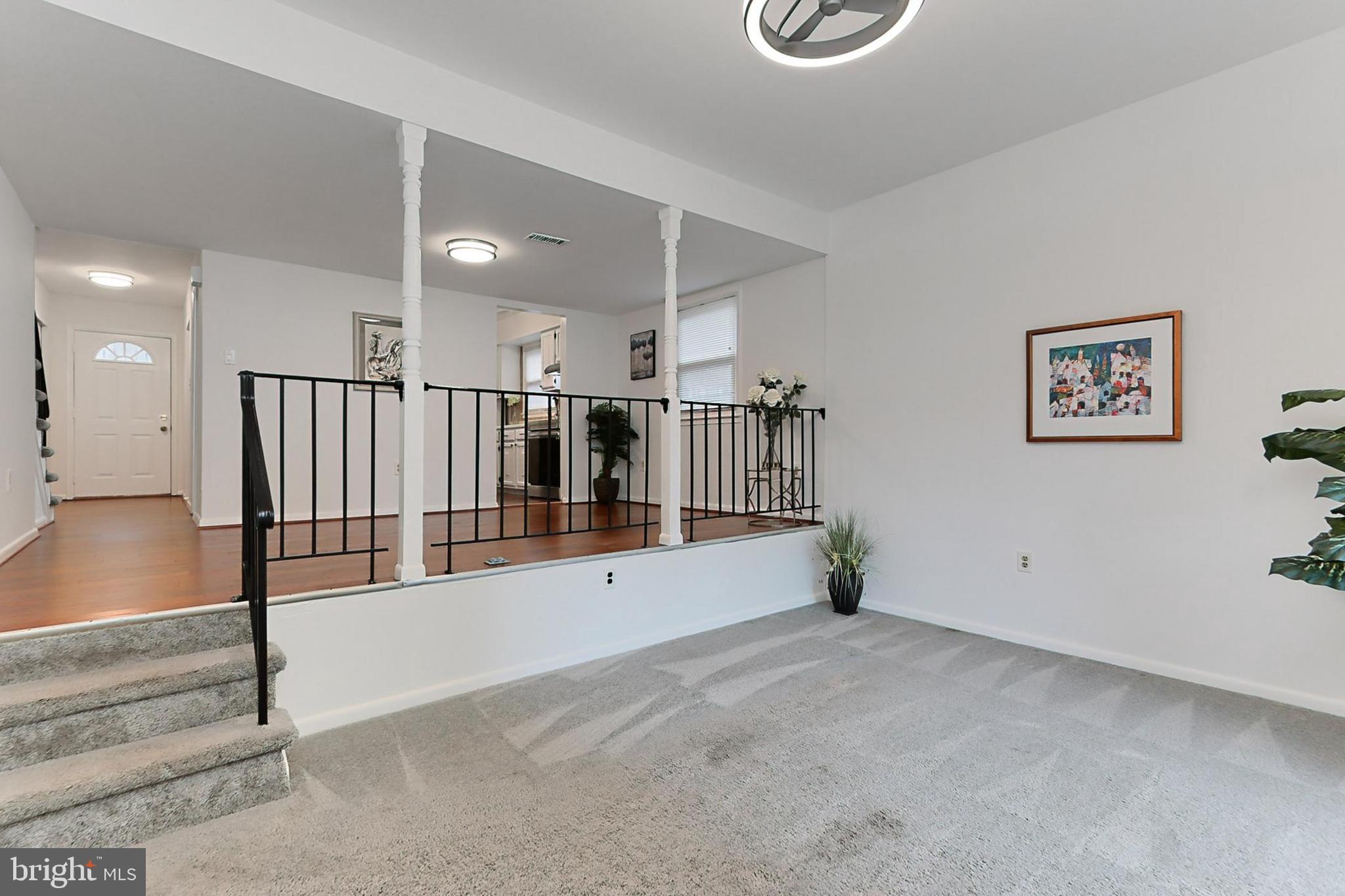 DALE CITY - Residential