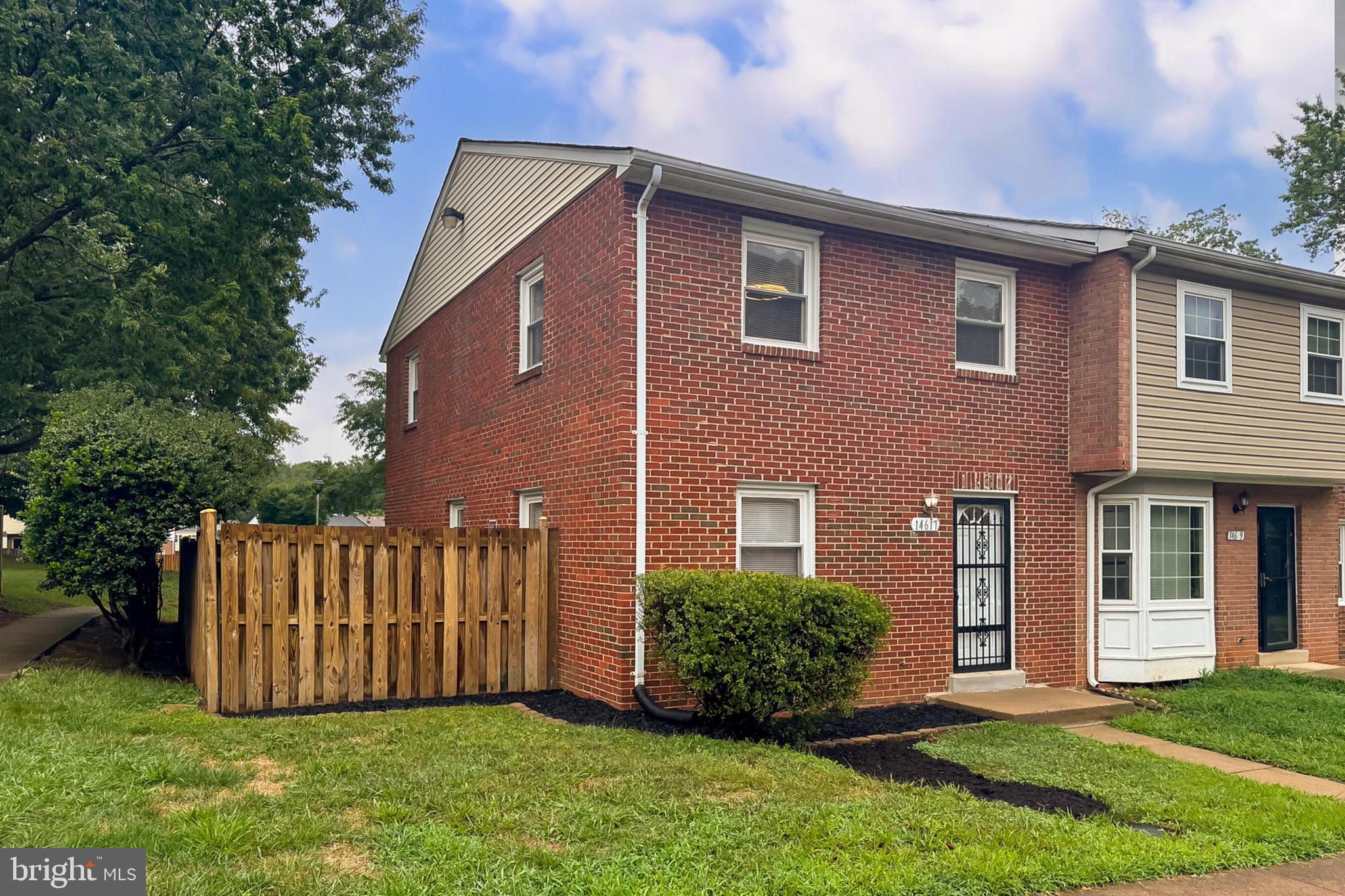 DALE CITY - Residential