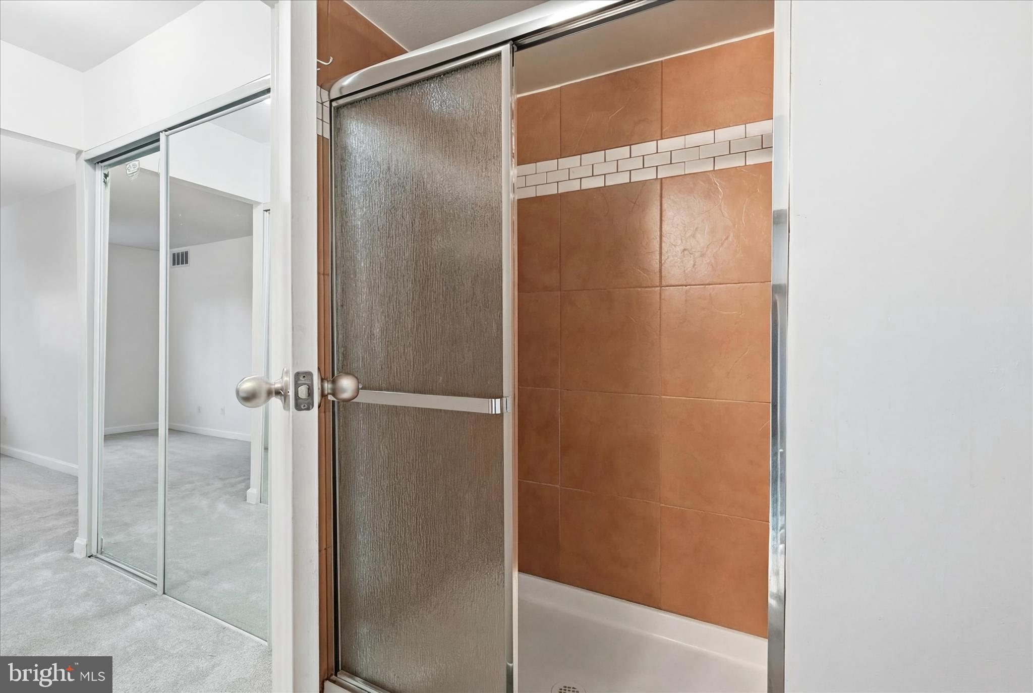 HAWTHORNE VILLAGE - Residential