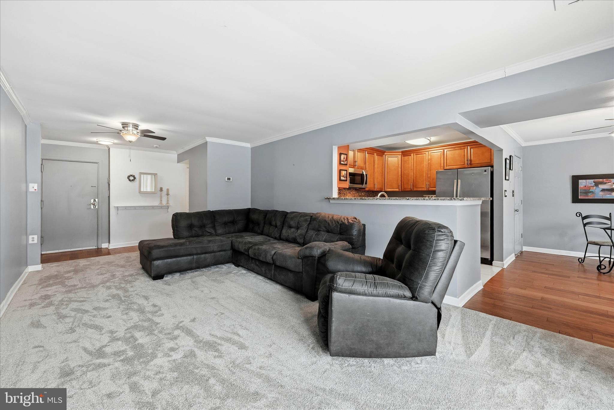 HAWTHORNE VILLAGE - Residential