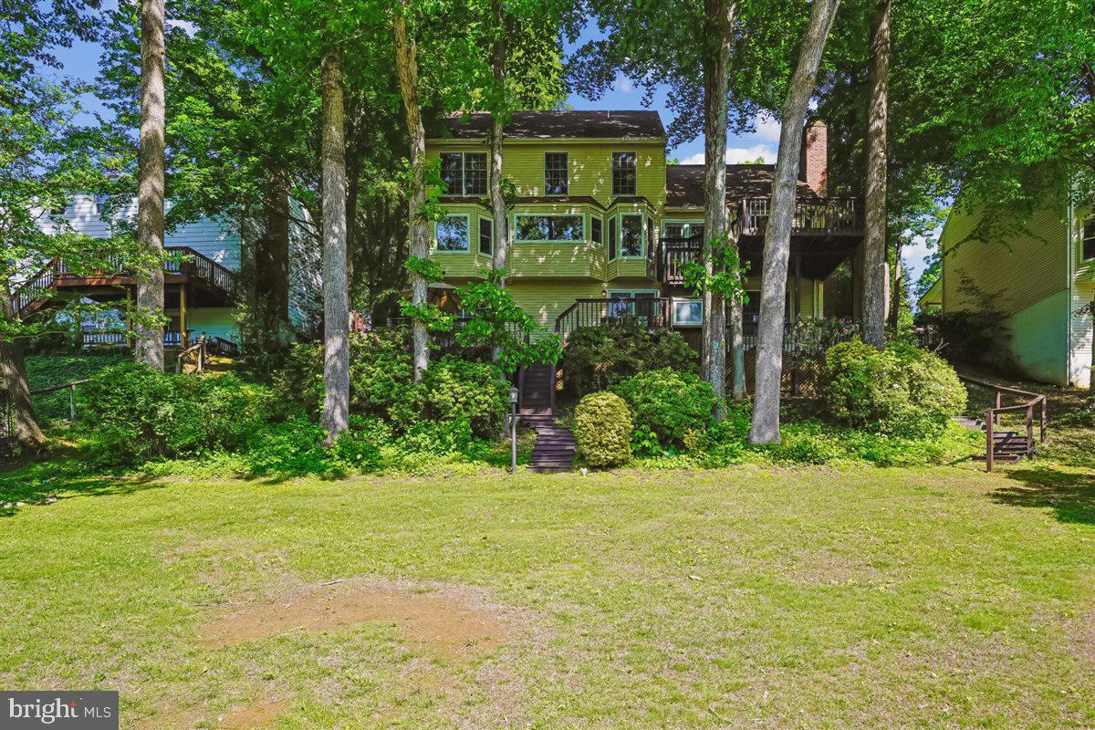 MONTCLAIR - Residential