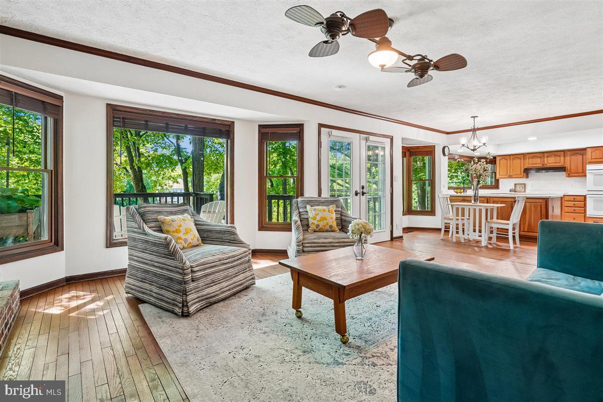MONTCLAIR - Residential