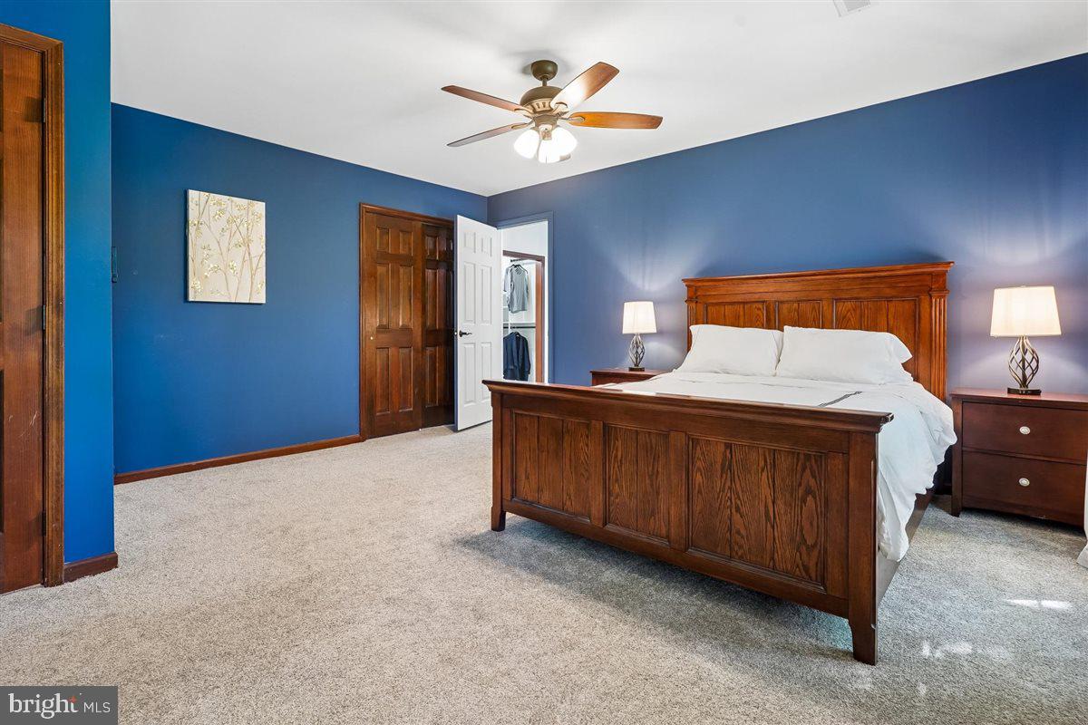 MONTCLAIR - Residential