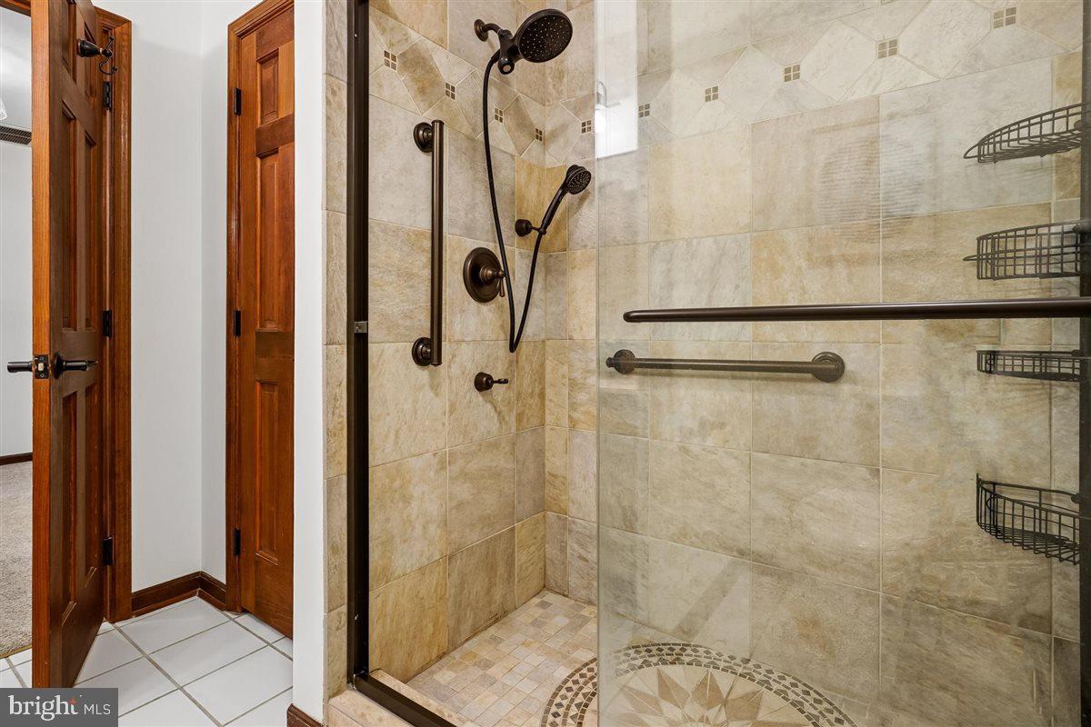 MONTCLAIR - Residential