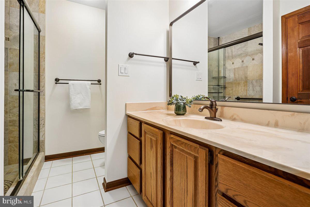MONTCLAIR - Residential