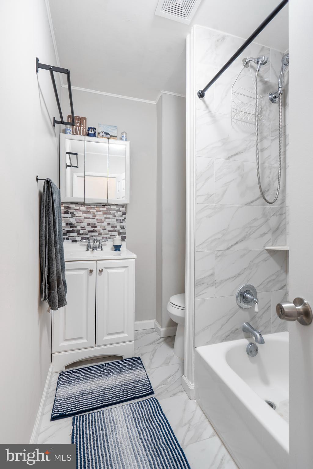 MOSHER - Residential