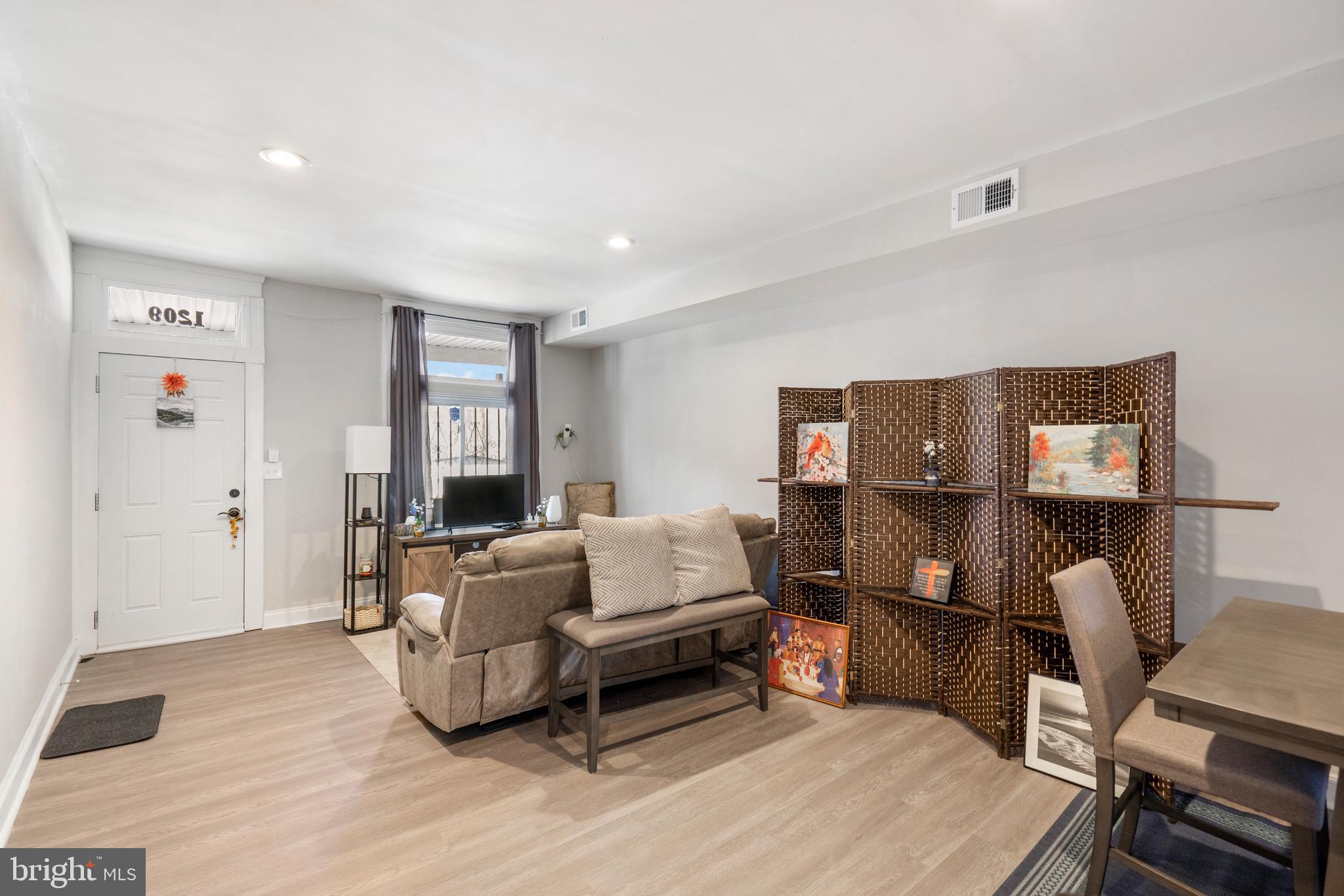 MOSHER - Residential