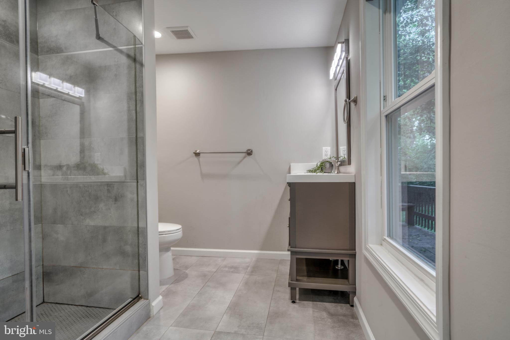 WHEATON OUT RES. (1) - Residential