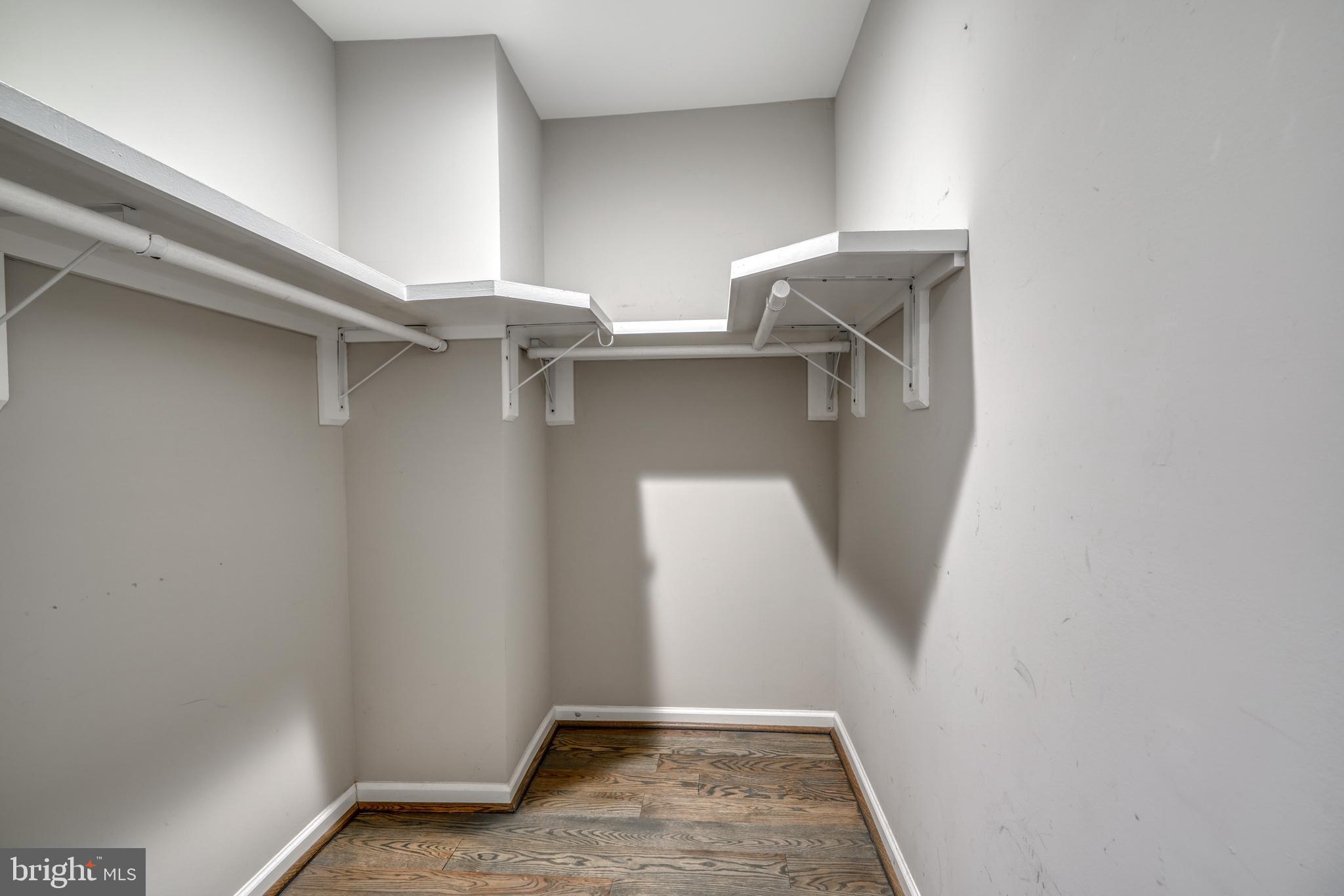 WHEATON OUT RES. (1) - Residential