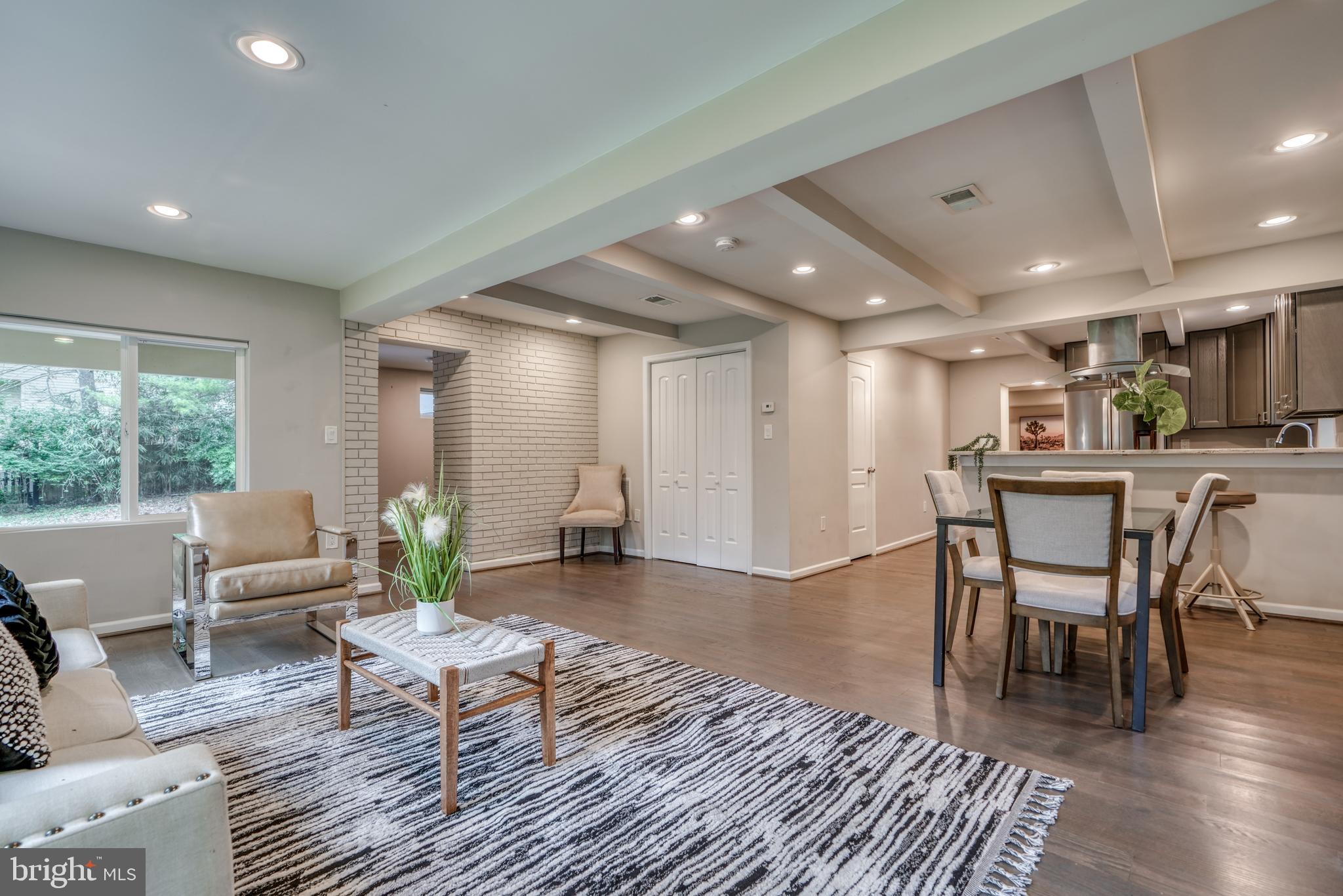 WHEATON OUT RES. (1) - Residential