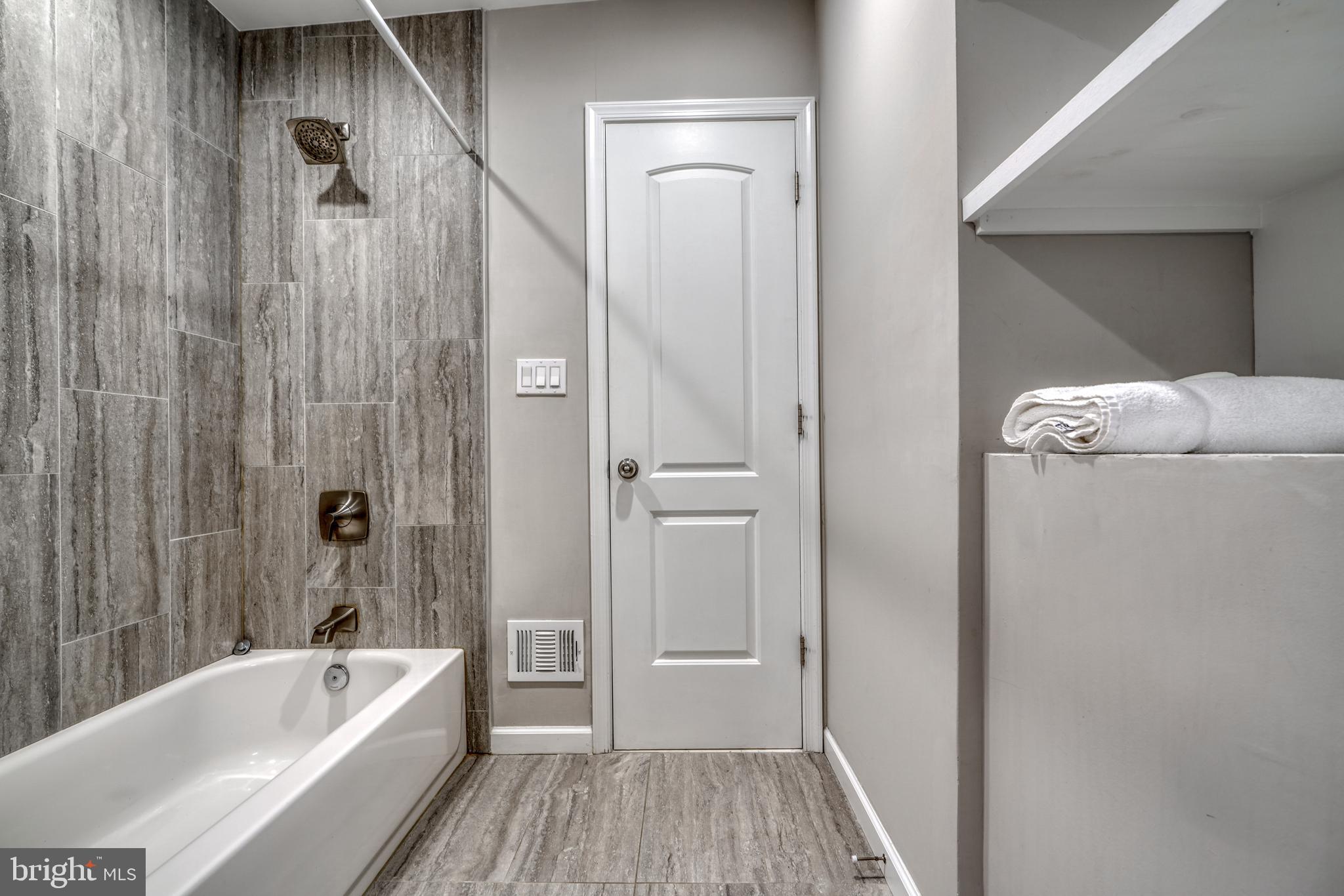 WHEATON OUT RES. (1) - Residential