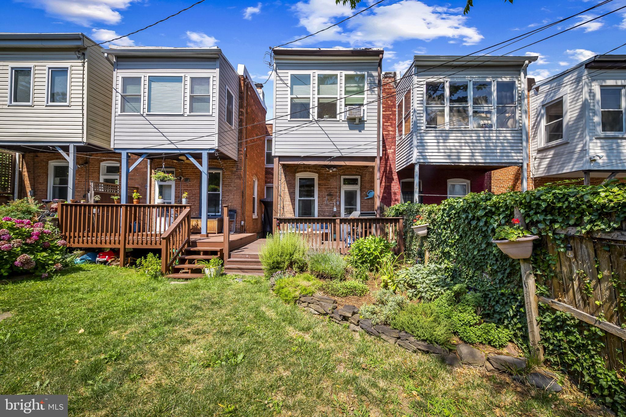 CHARLES VILLAGE - Residential