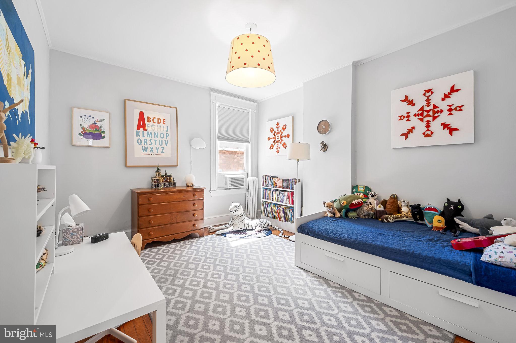 CHARLES VILLAGE - Residential