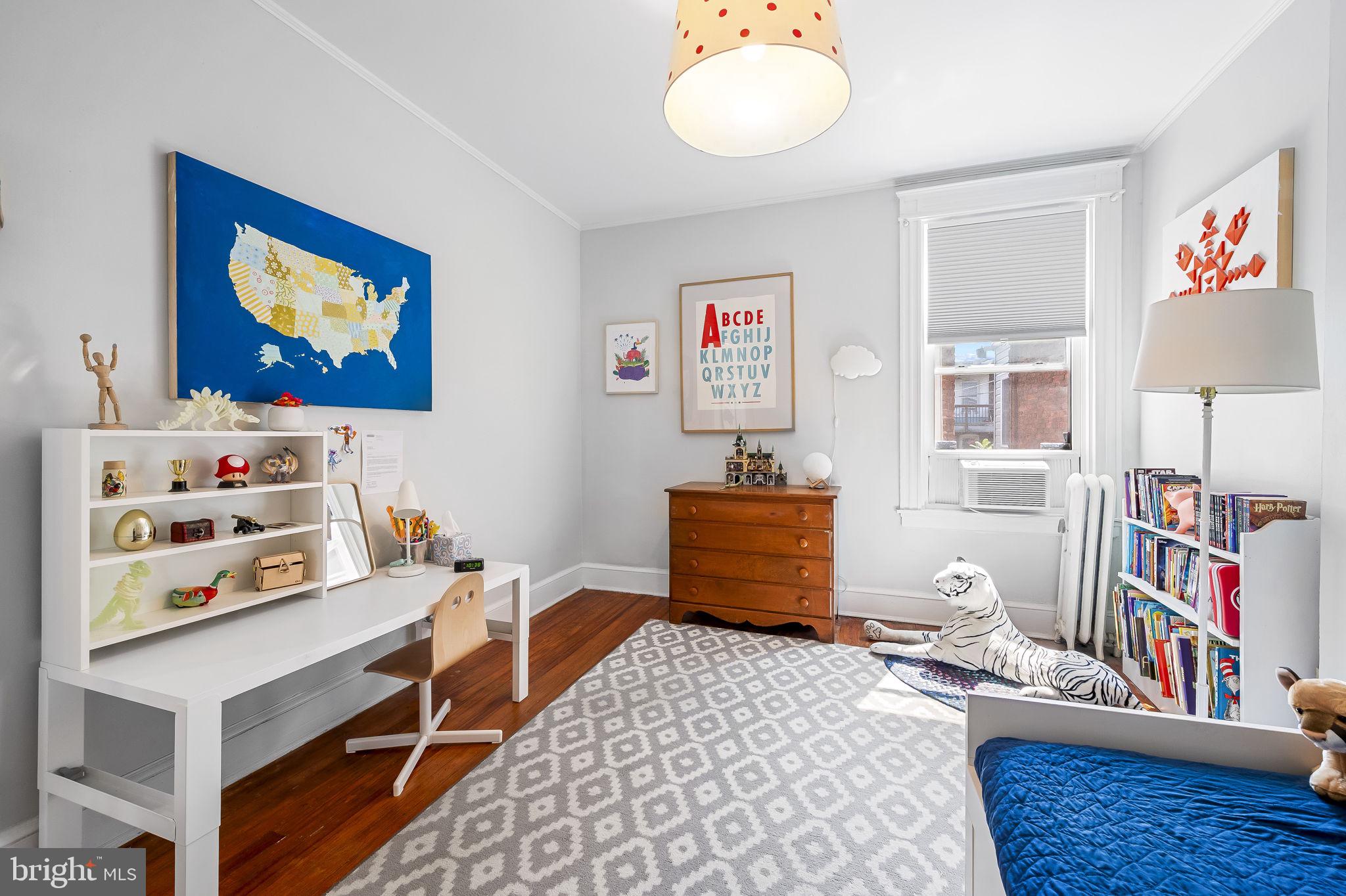 CHARLES VILLAGE - Residential