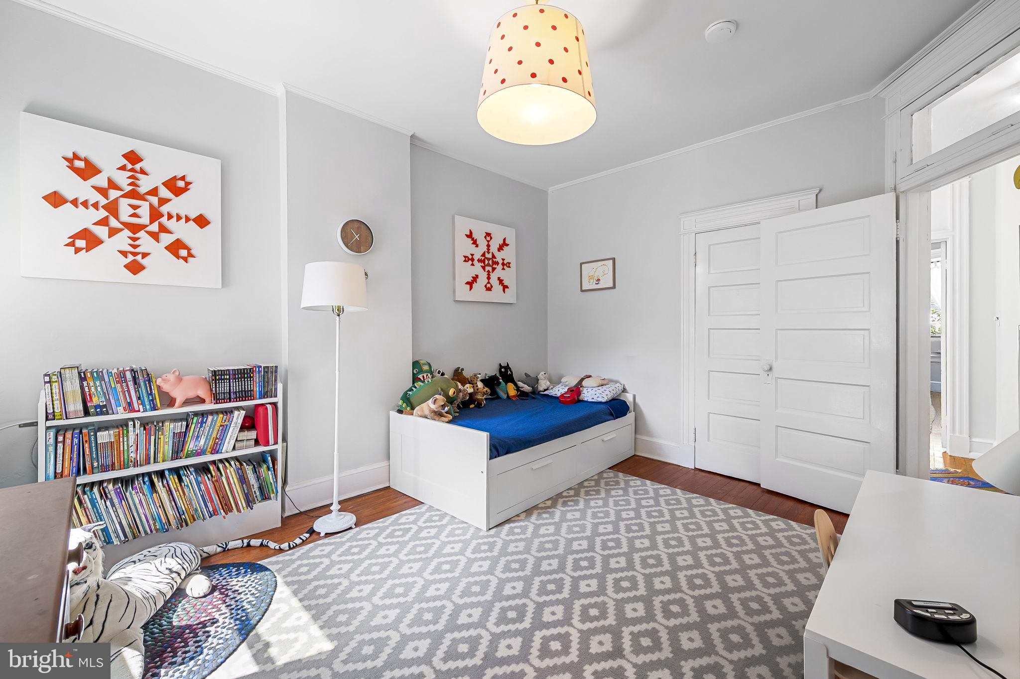 CHARLES VILLAGE - Residential