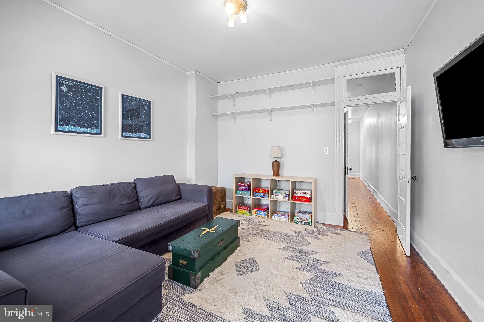 CHARLES VILLAGE - Residential