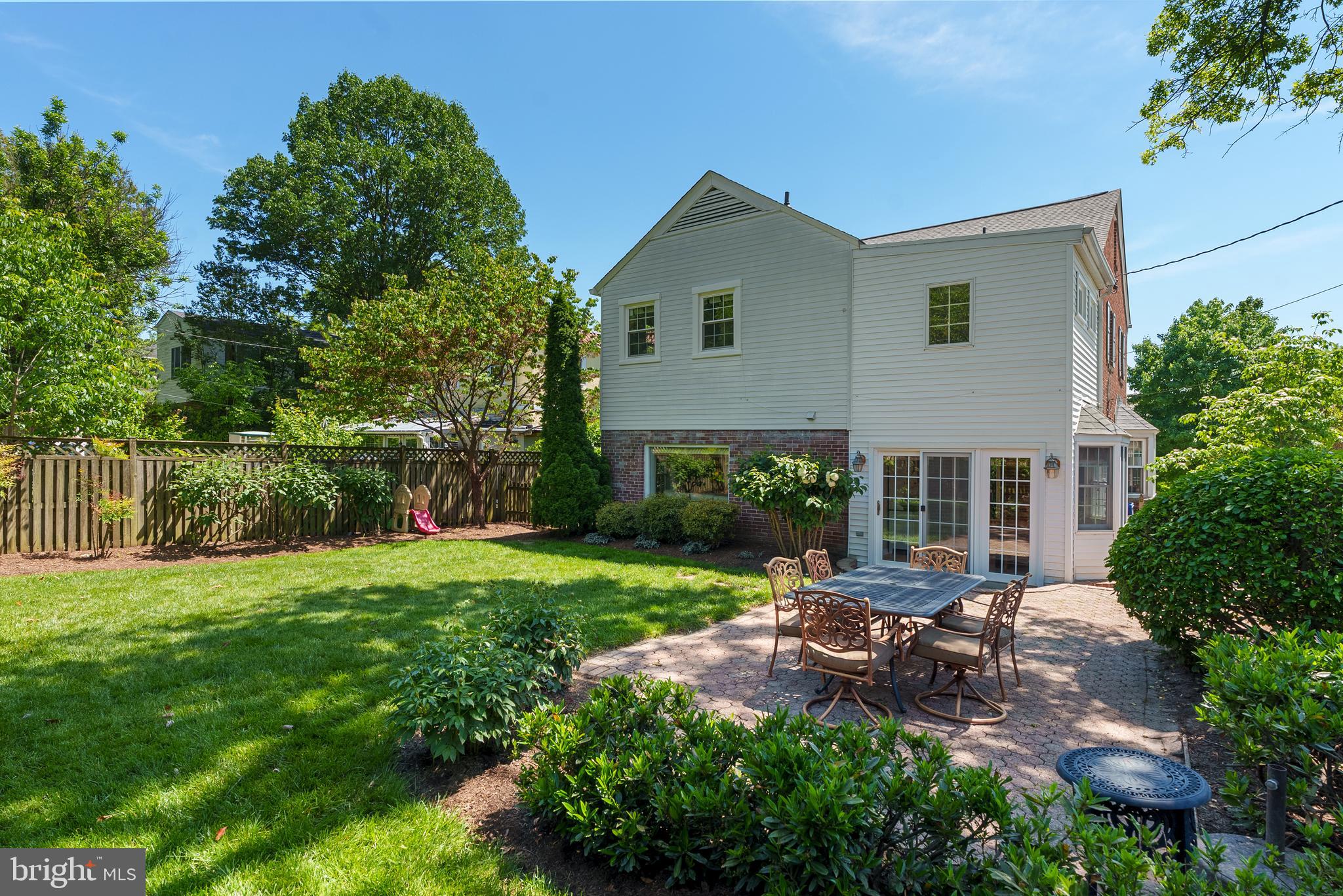STONELEIGH - Residential