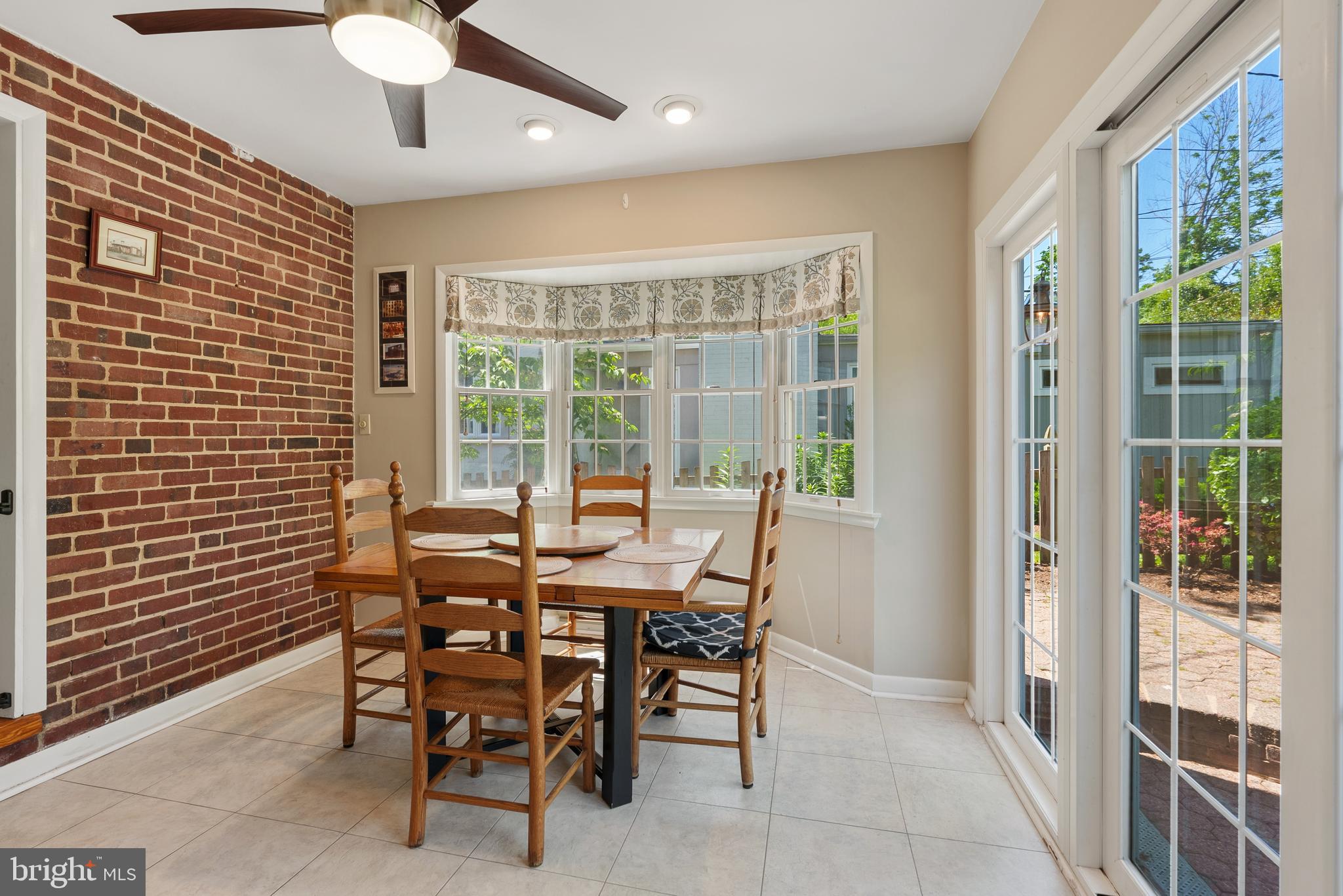 STONELEIGH - Residential