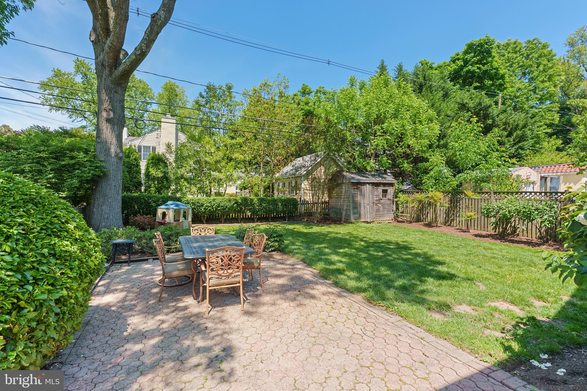 STONELEIGH - Residential