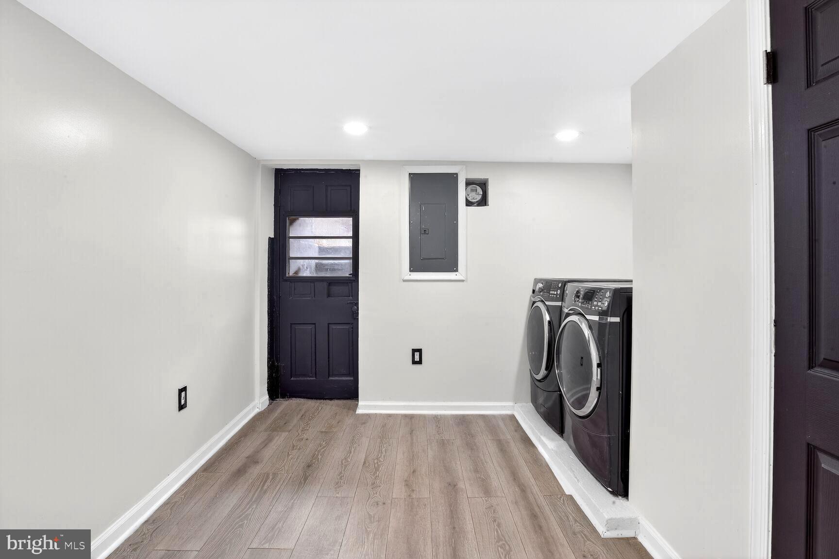 BROOKLYN - Residential