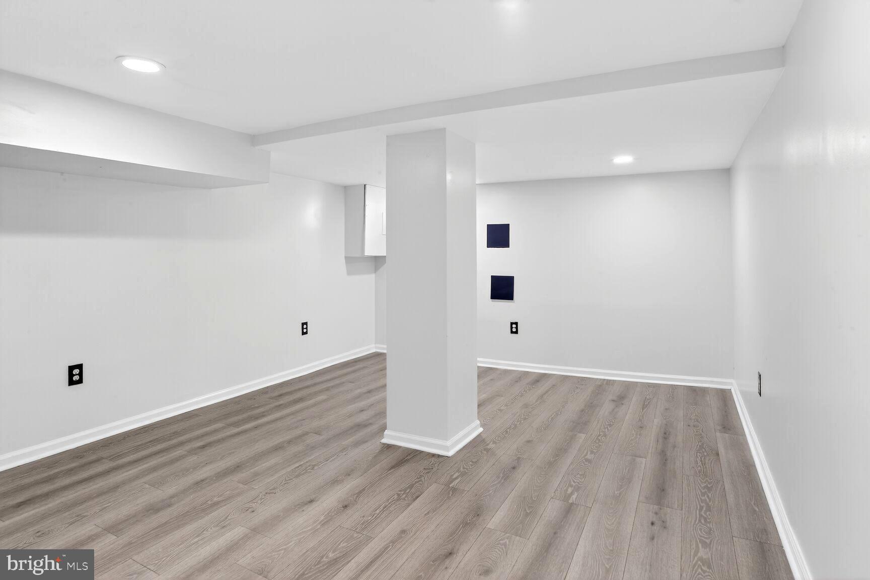BROOKLYN - Residential