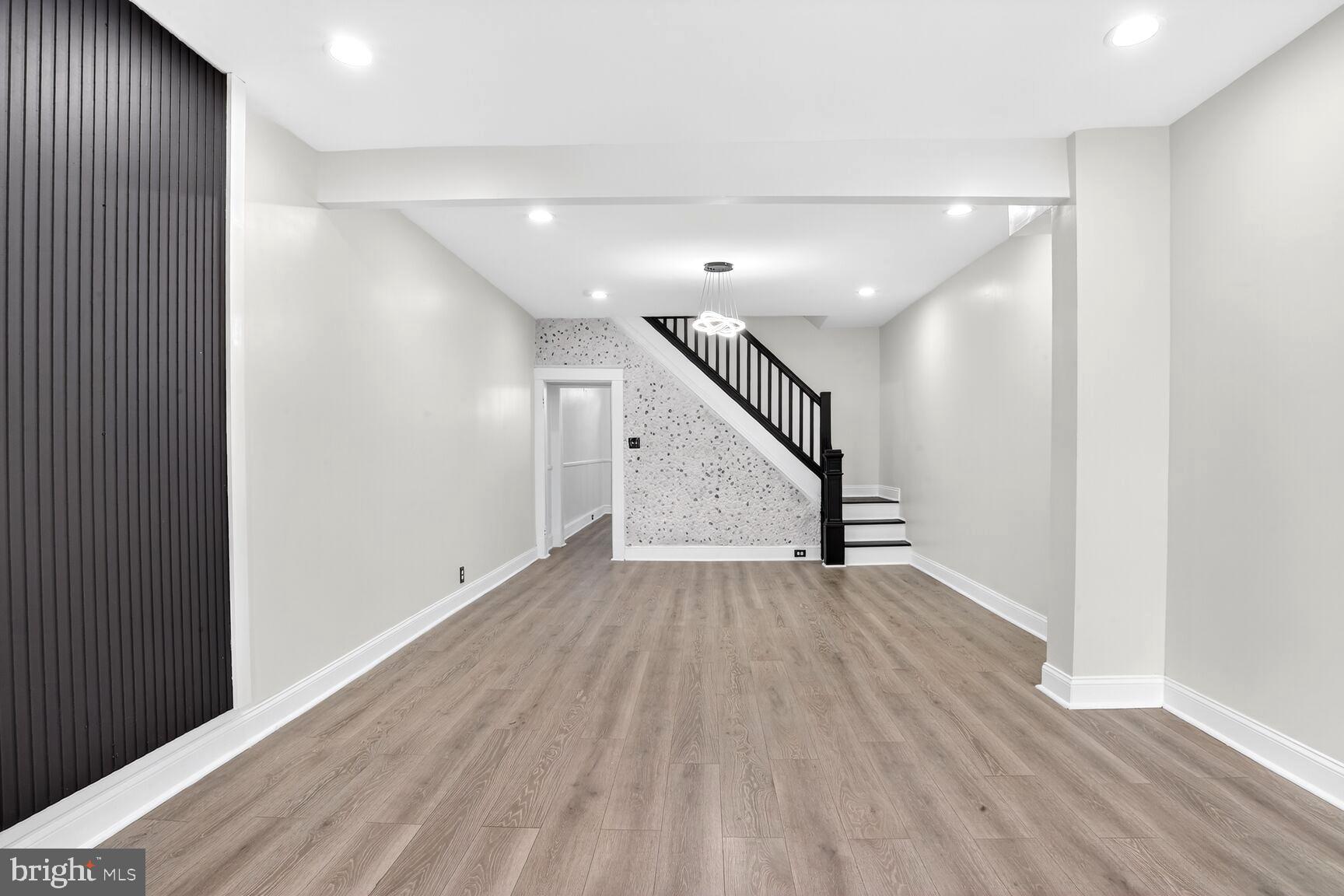 BROOKLYN - Residential