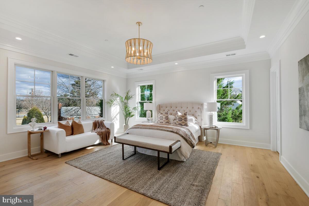 GEORGETOWN VILLAGE - Residential