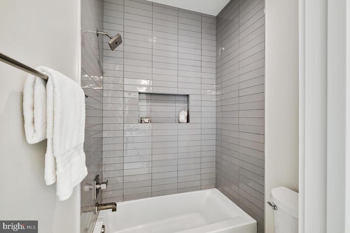 GEORGETOWN VILLAGE - Residential