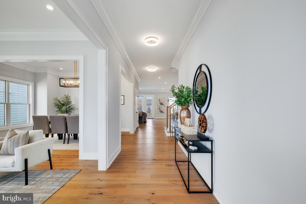 GEORGETOWN VILLAGE - Residential