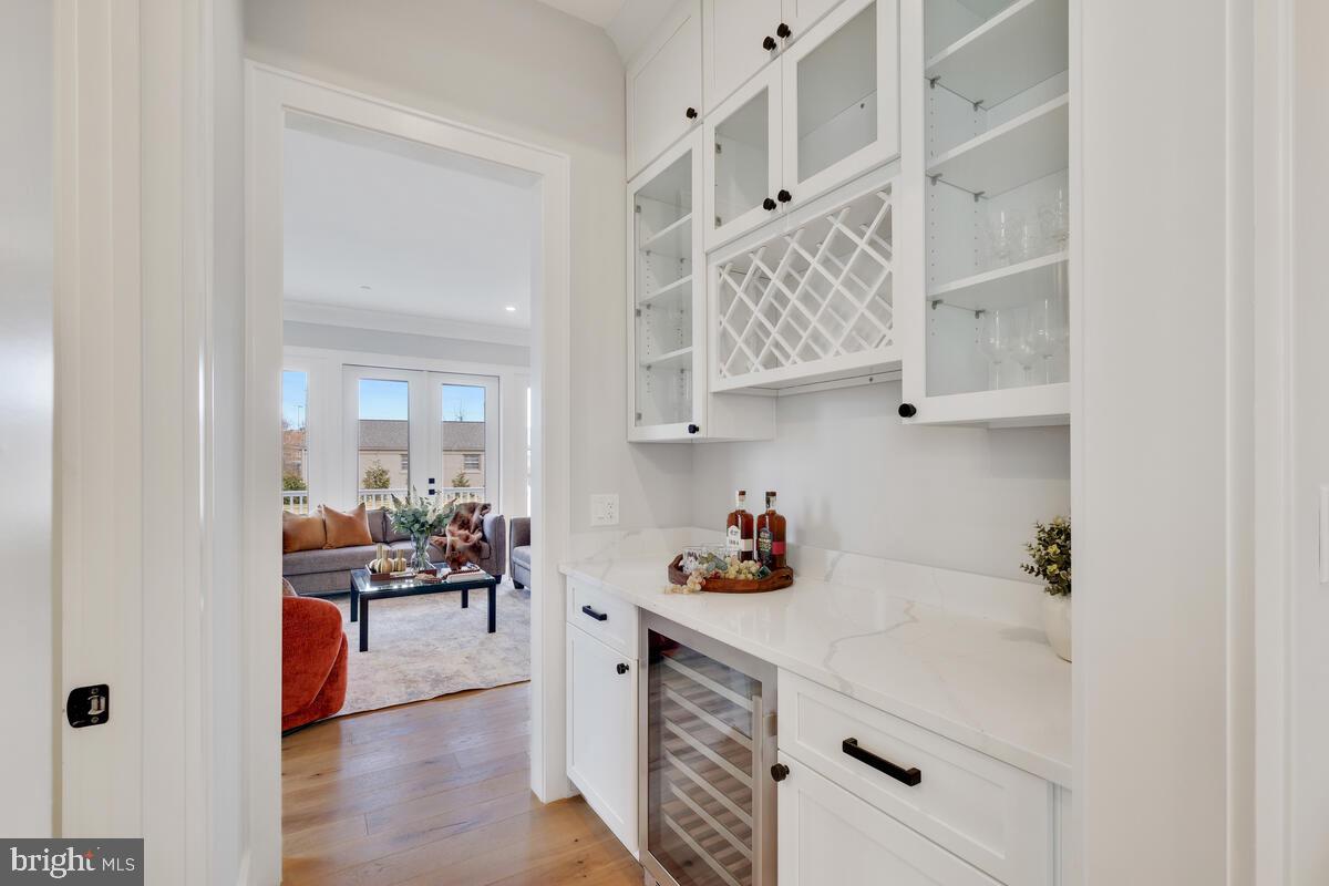 GEORGETOWN VILLAGE - Residential