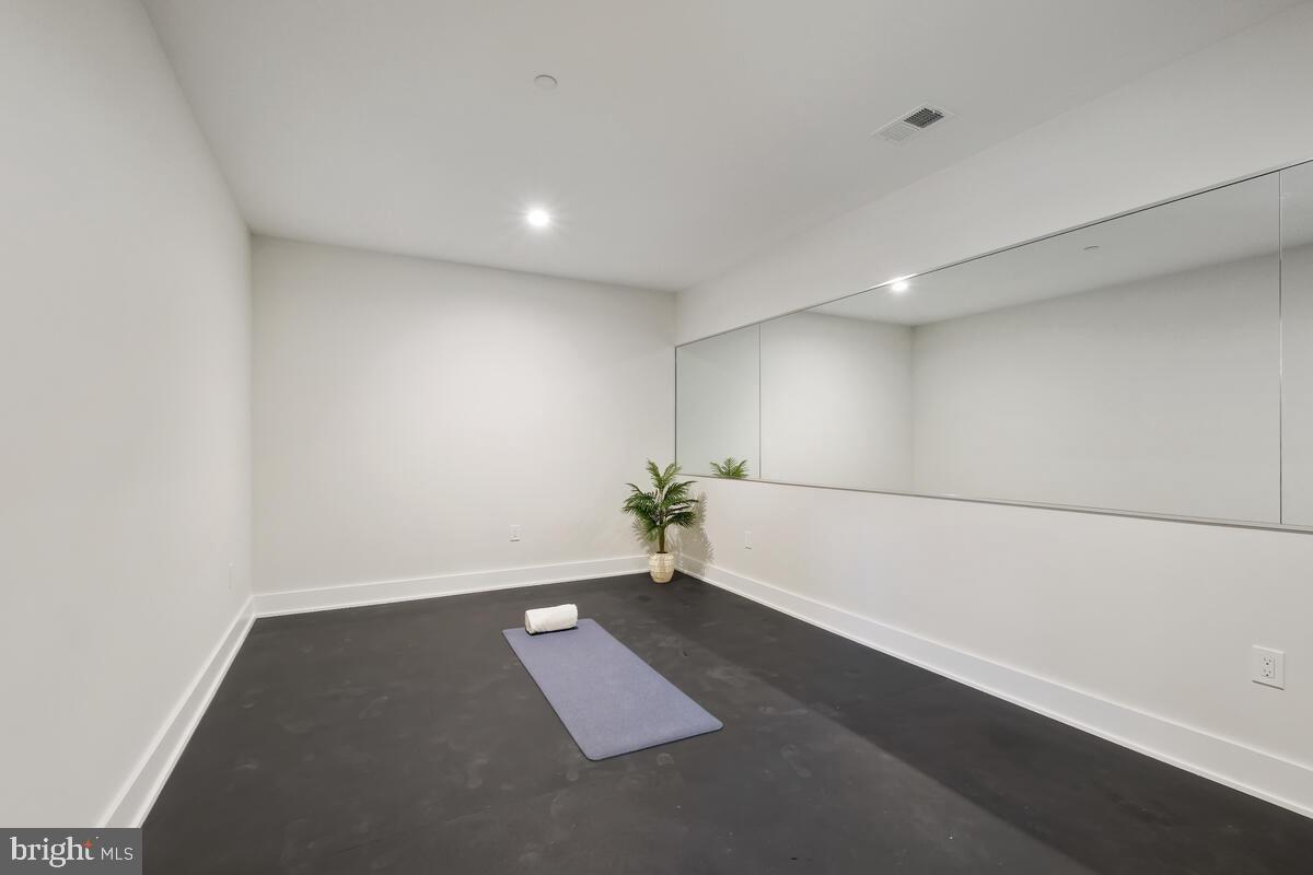 GEORGETOWN VILLAGE - Residential