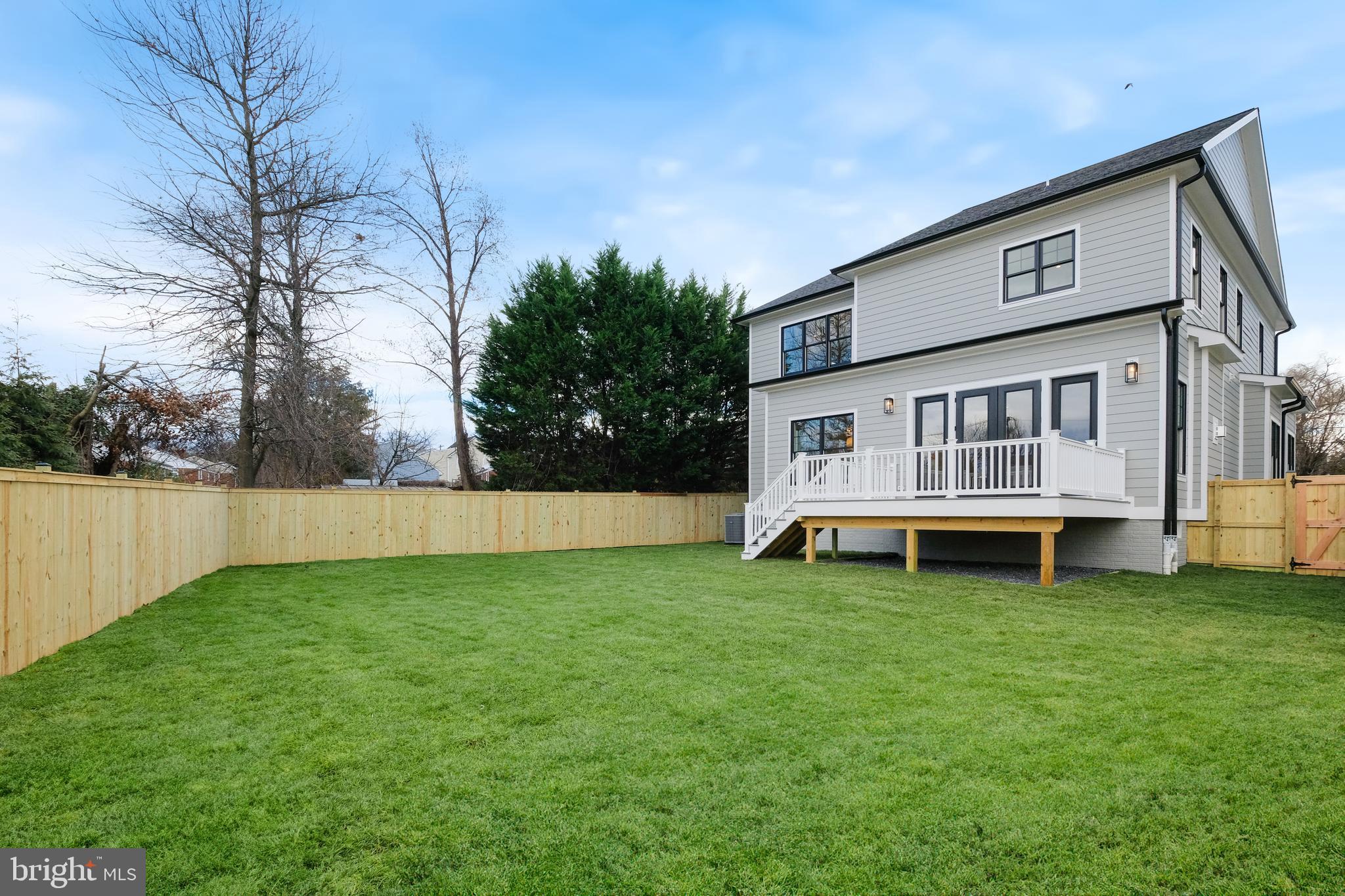 GEORGETOWN VILLAGE - Residential