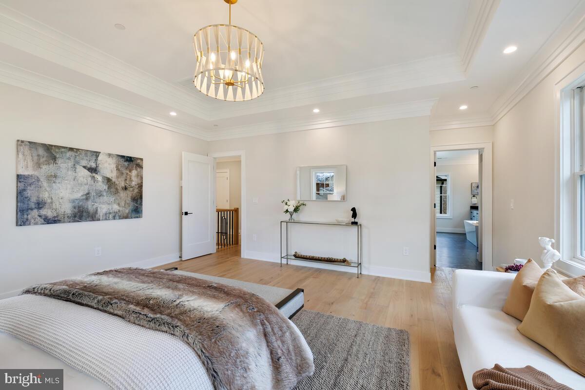 GEORGETOWN VILLAGE - Residential