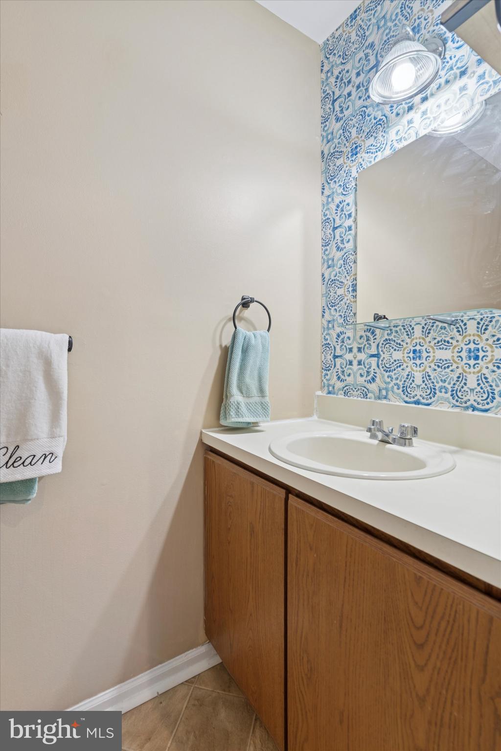 NORTHRIDGE ESTATES - Residential