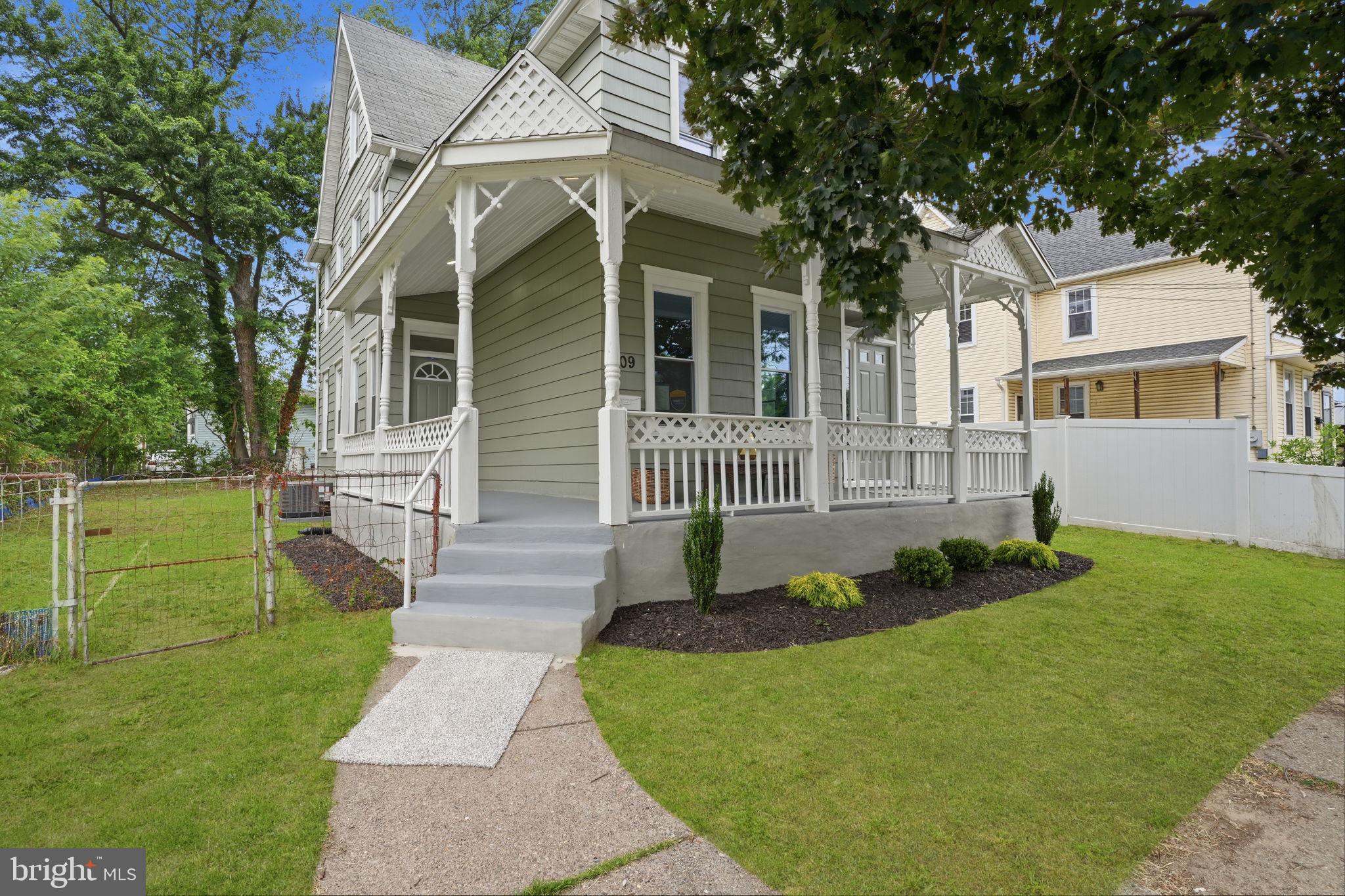 109 CHESTNUT AVENUE