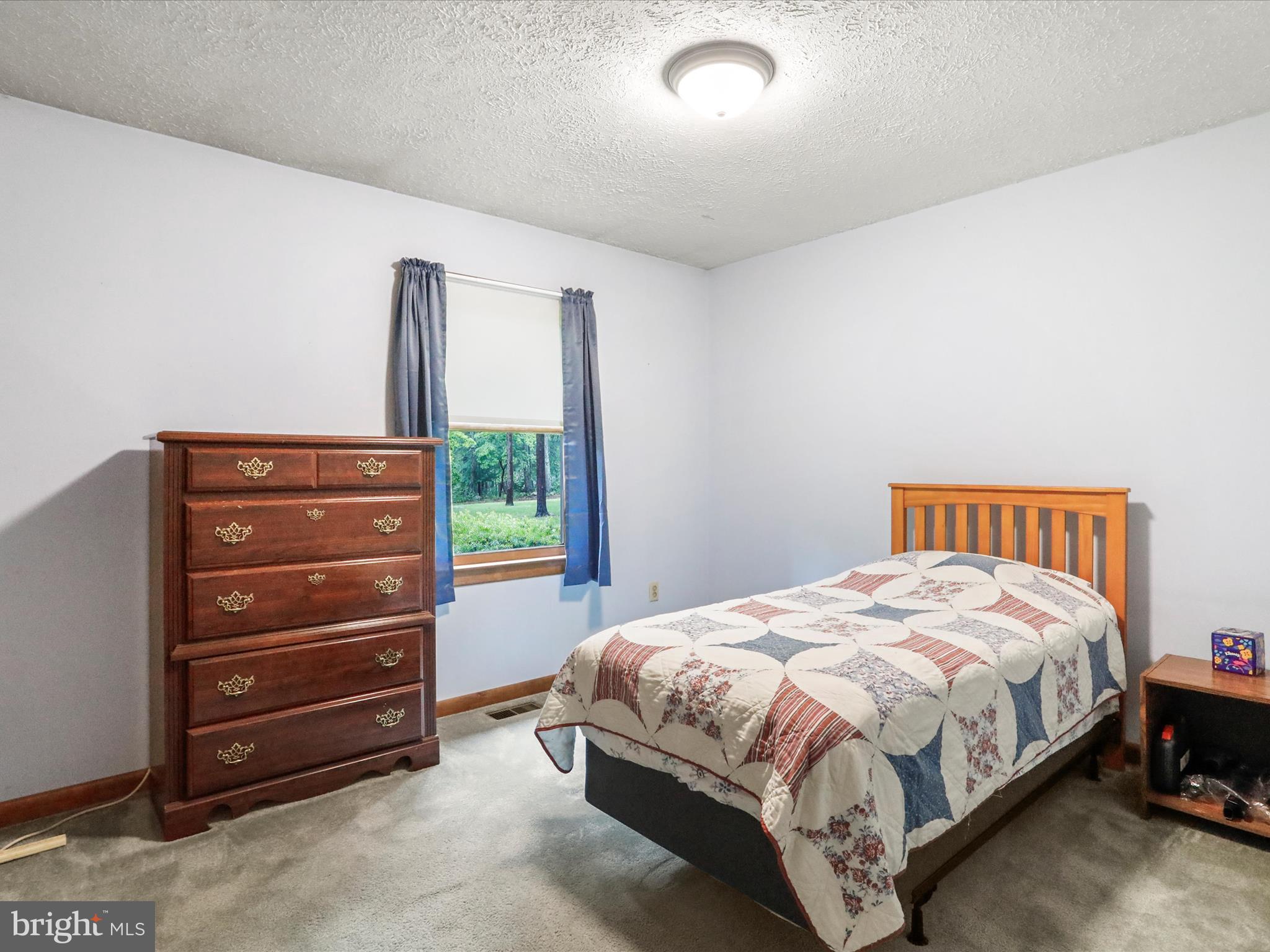 PARKS HOLLOW - Residential