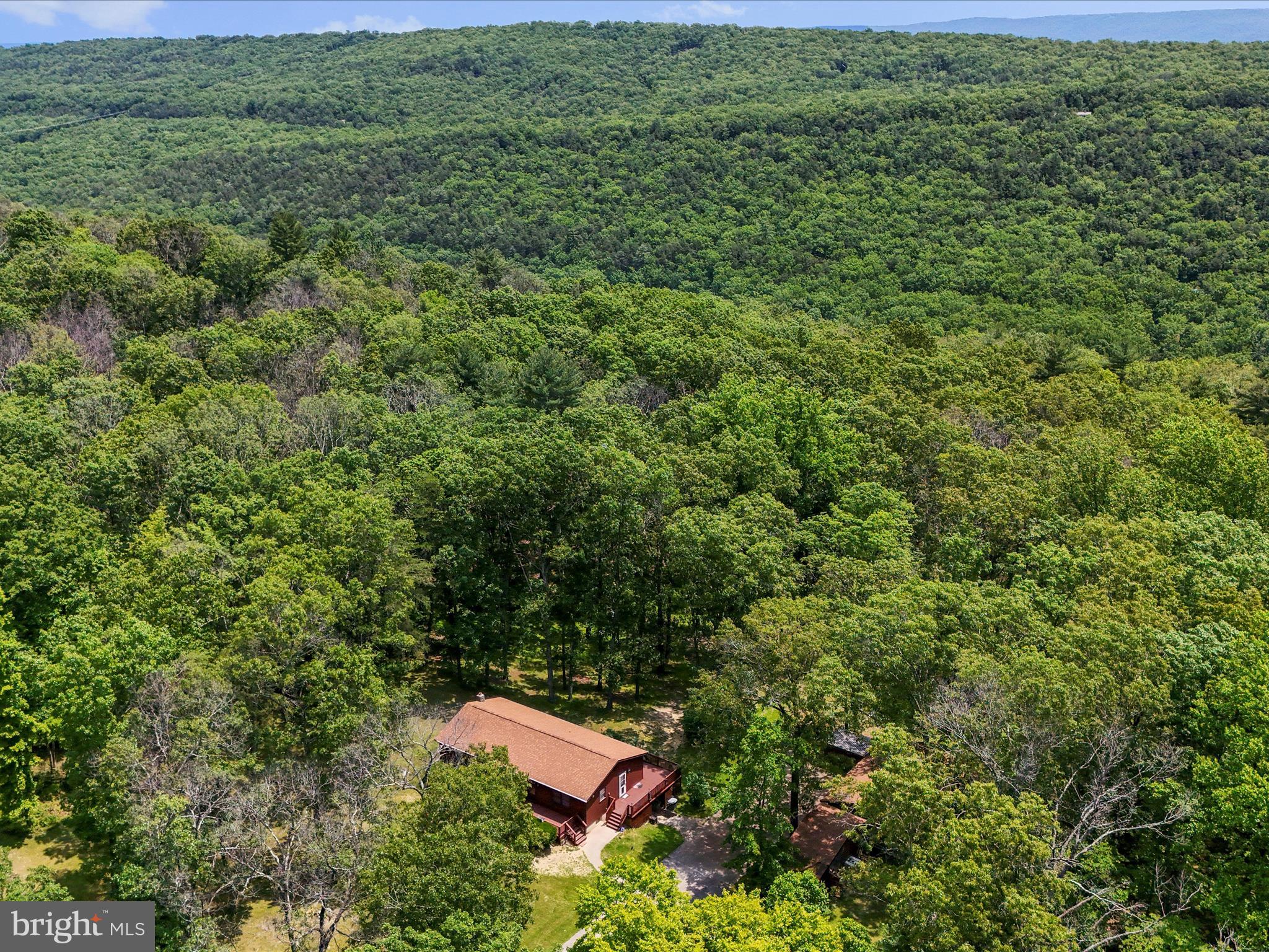 PARKS HOLLOW - Residential