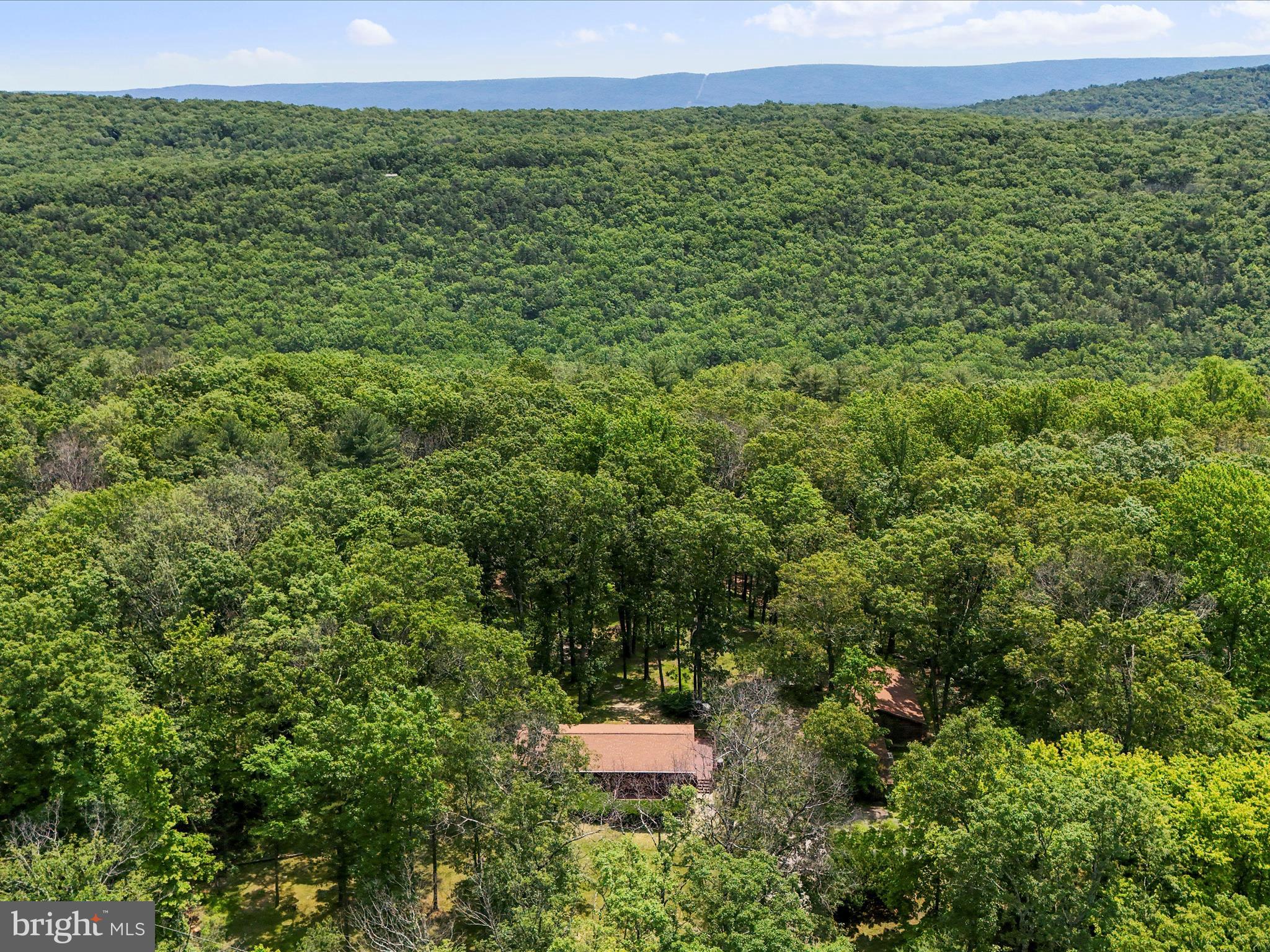 PARKS HOLLOW - Residential