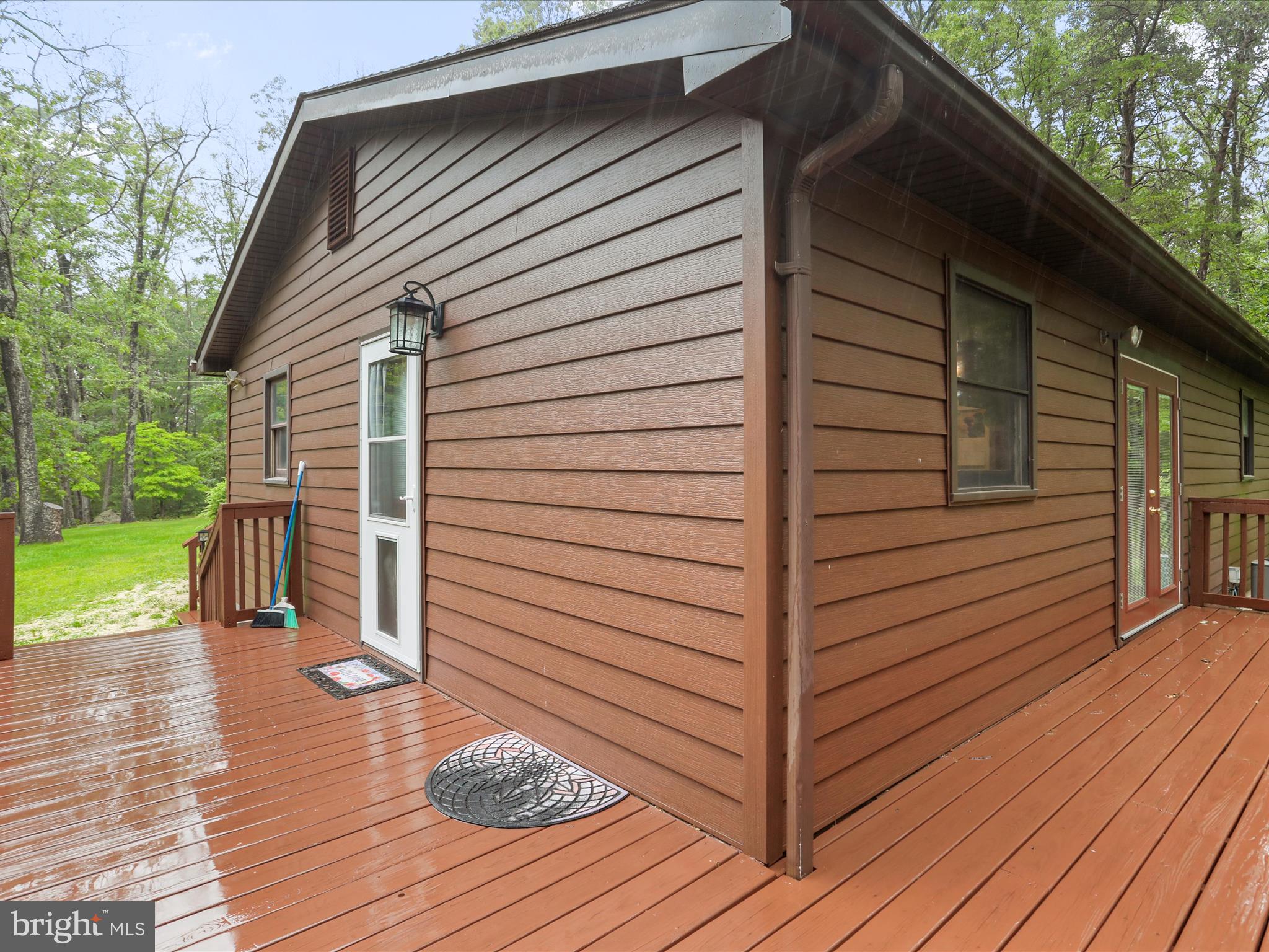 PARKS HOLLOW - Residential