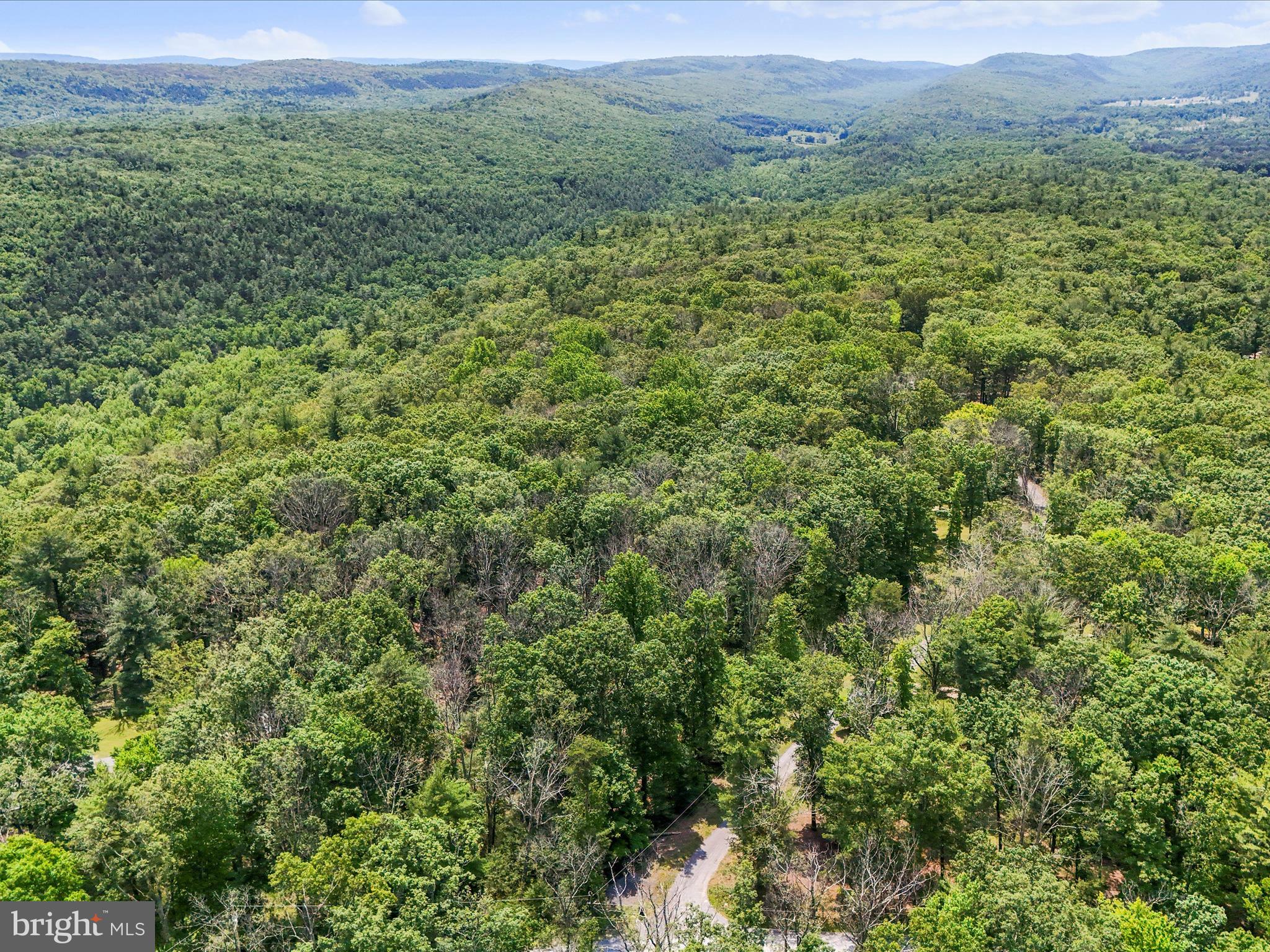 PARKS HOLLOW - Residential