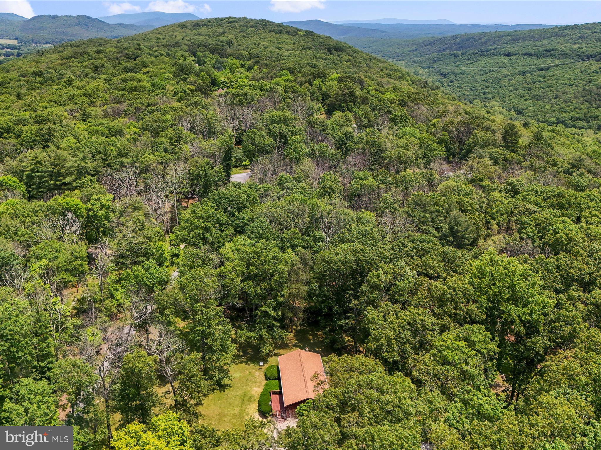 PARKS HOLLOW - Residential