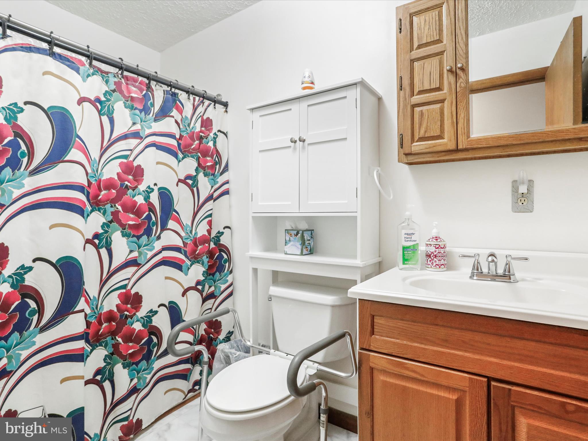 PARKS HOLLOW - Residential